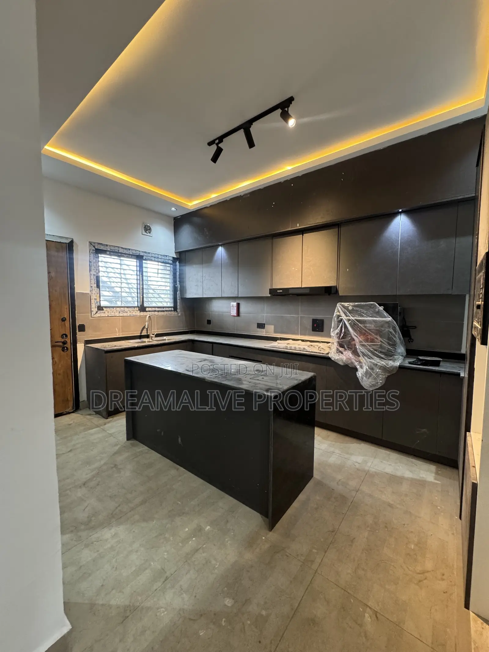 3bdrm Apartment in Gwarimpa Estate, Gwarinpa for rent in Gwarinpa