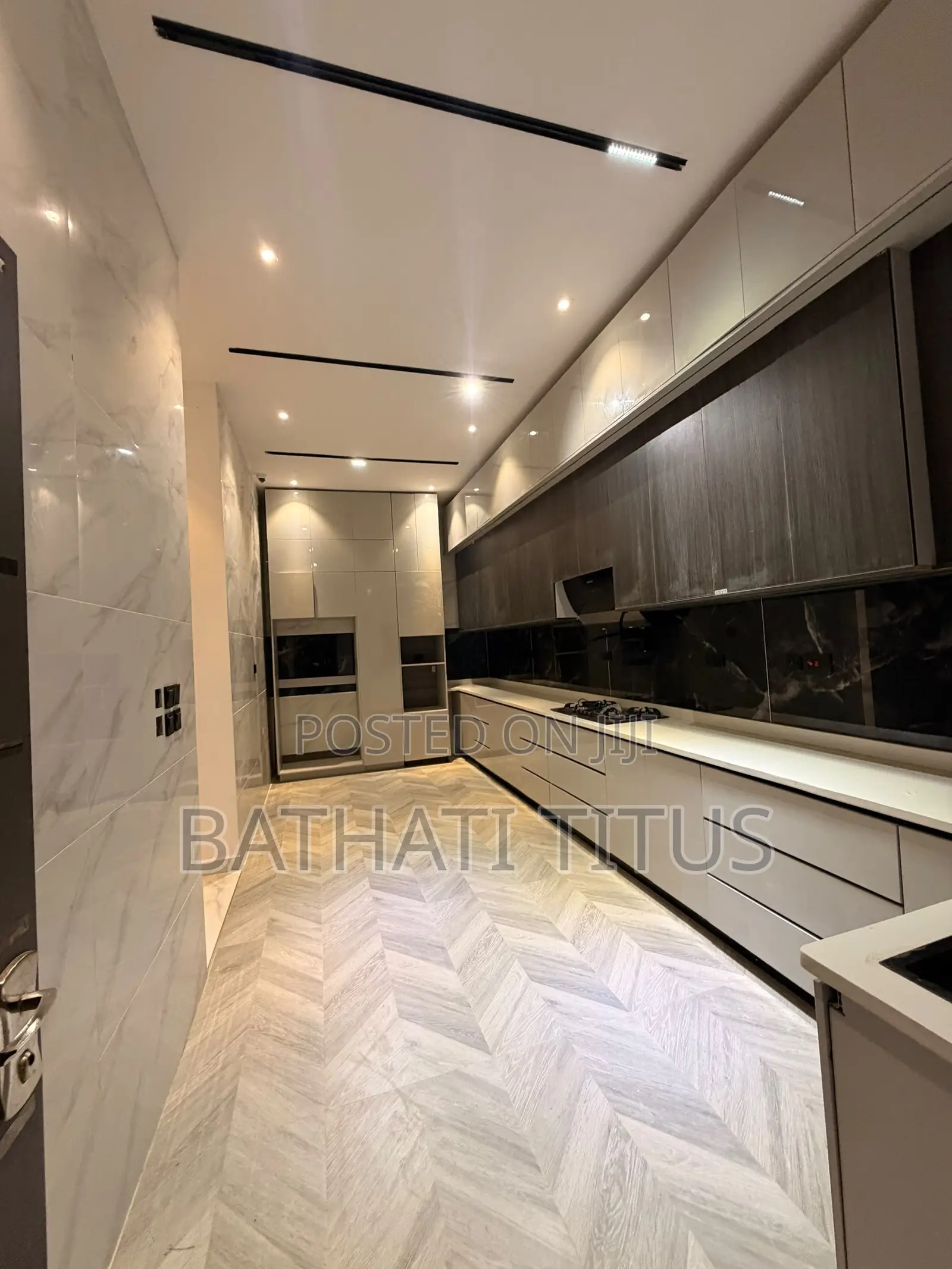 4bdrm Duplex in Guzape District for sale in Guzape District