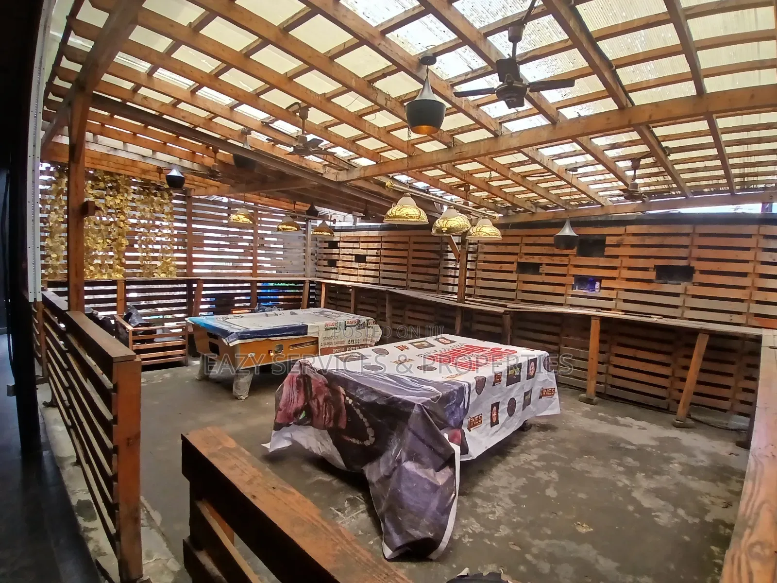 Purposely Built Restaurant Bar Apace With VIP Lounge, Club in Ajah in Ado / Ajah