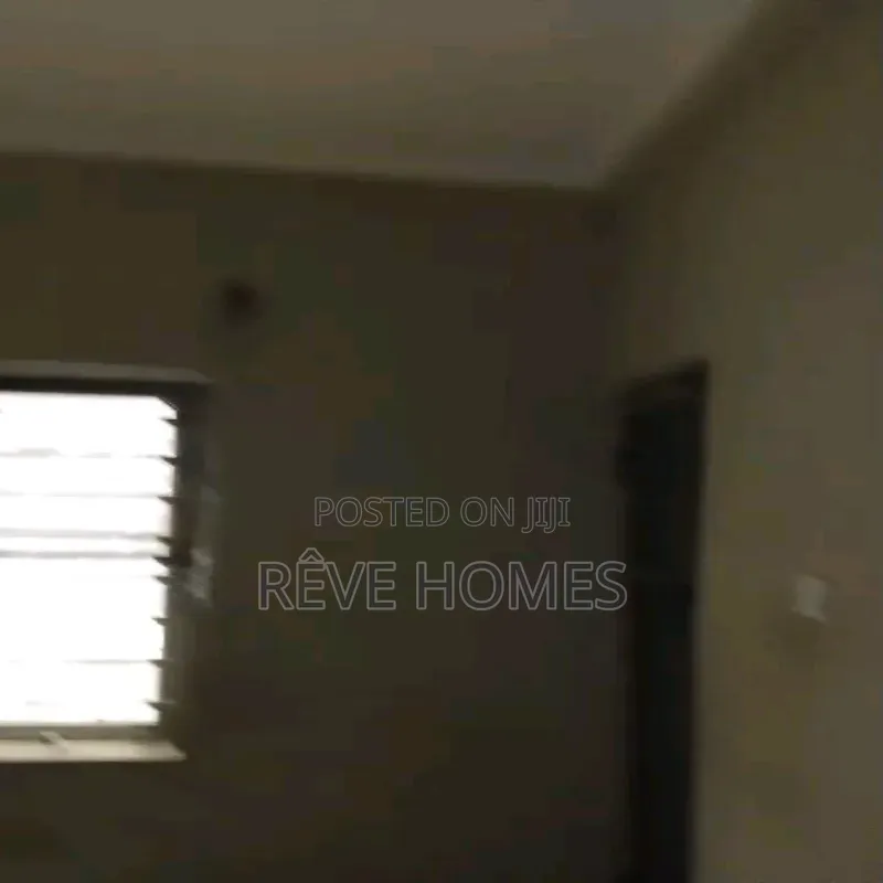 2bdrm Block of Flats in Ebute Metta for rent in Ebute Metta