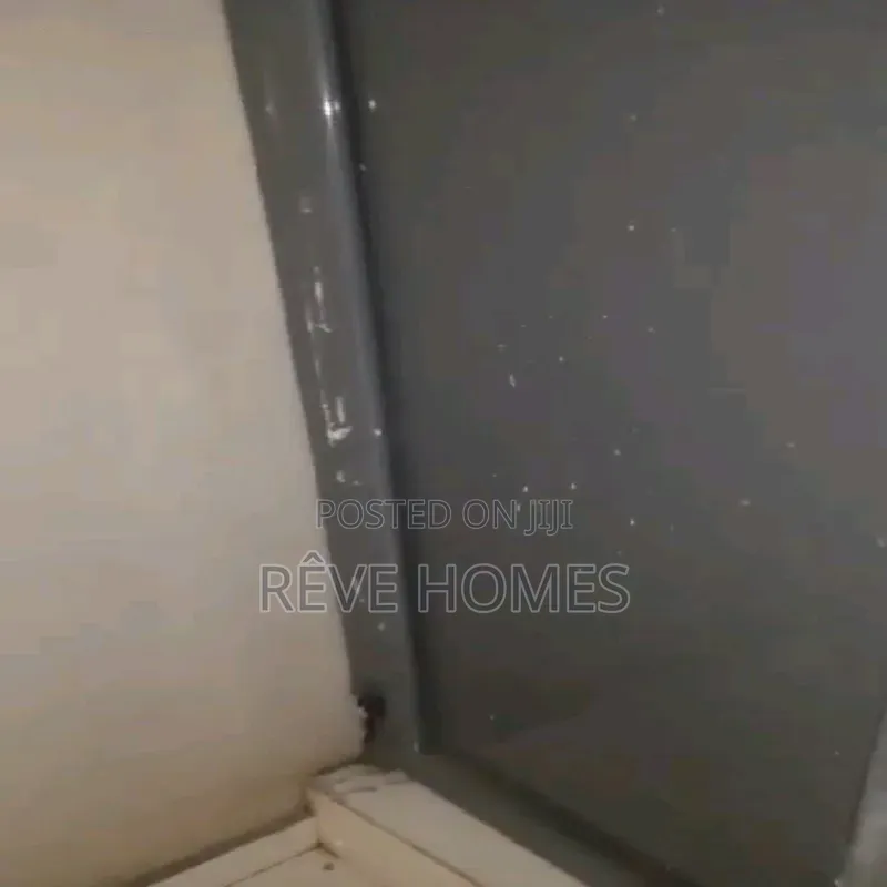 2bdrm Block of Flats in Ebute Metta for rent in Ebute Metta