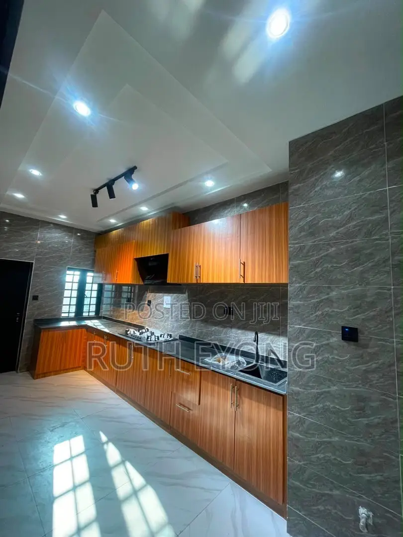 2bdrm Apartment in Abijo Gra, Sangotedo for sale in Sangotedo