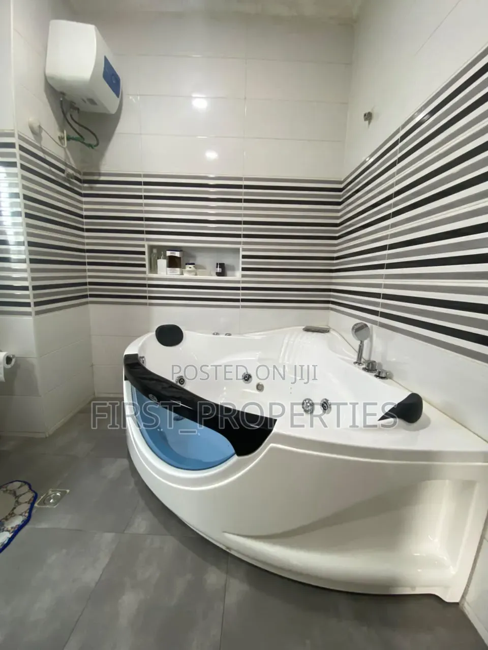 Furnished 5bdrm Duplex in Mega Bond Estate for sale in Ikota