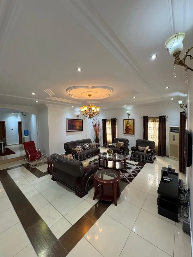 3/4-Bedroom Self Compound Duplex | Magodo GRA Phase 2. in Magodo