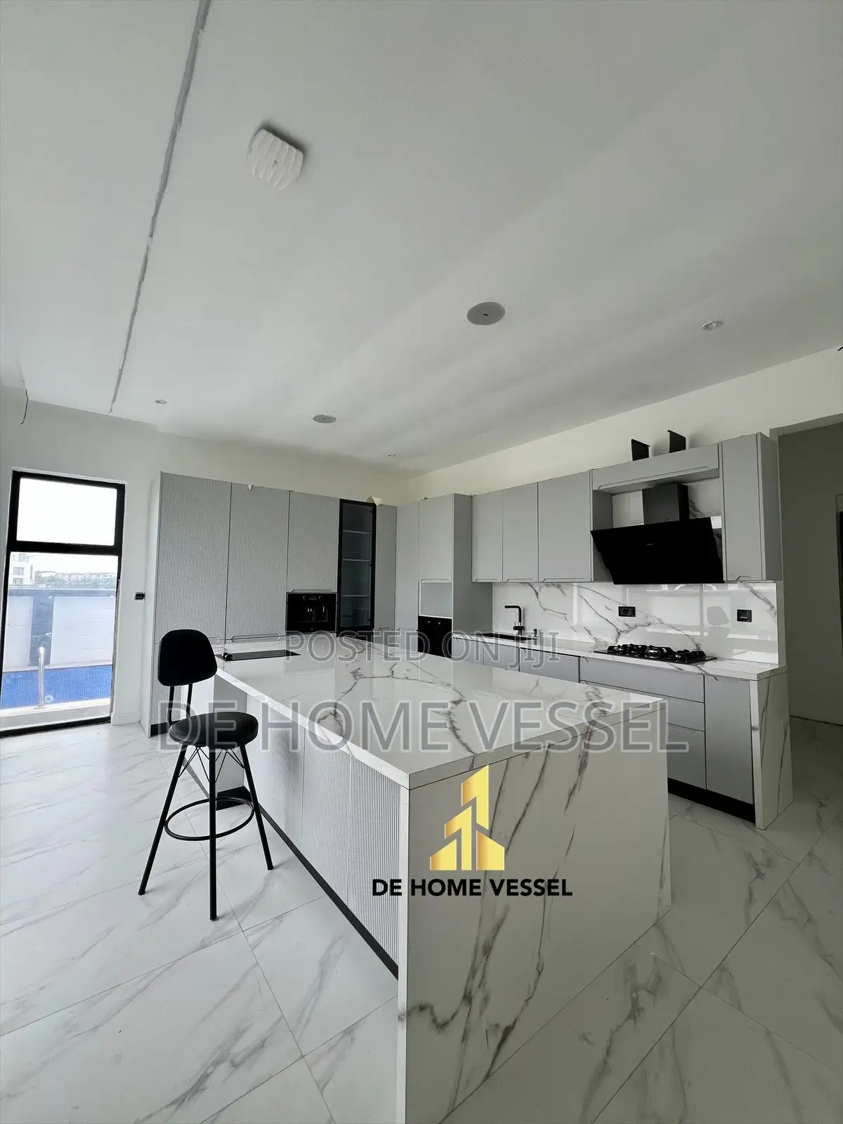 5bdrm Duplex in VGC / Ajah for sale in VGC / Ajah
