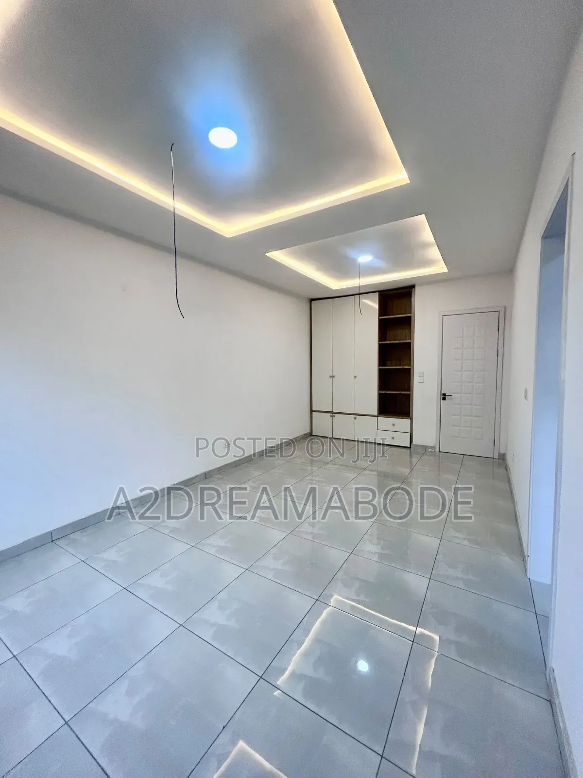 4bdrm Duplex in Off Adeola Odeku for rent in Adeola Odeku