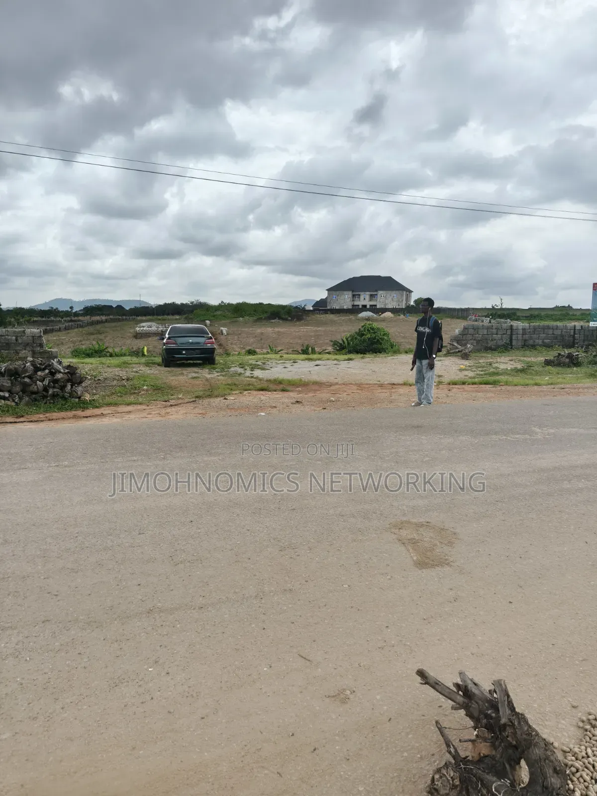 Land Facing the Road Available for Sale in Kuje in Kuje