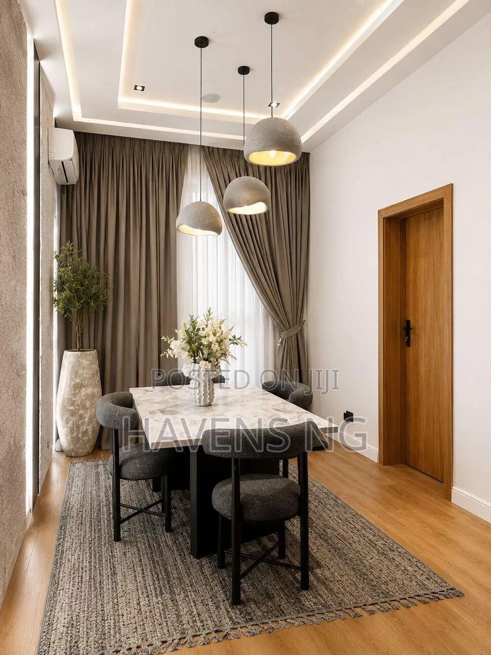 Dark-Toned 2-Bedroom Apartment With City Views Swimming Pool in Ikate