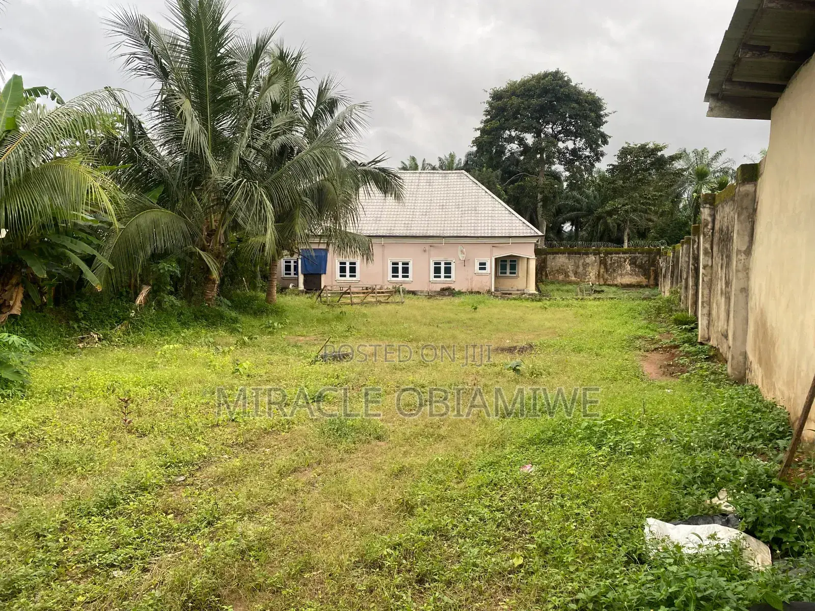 3bdrm Bungalow in Dozieway, Umuahia for rent in Umuahia