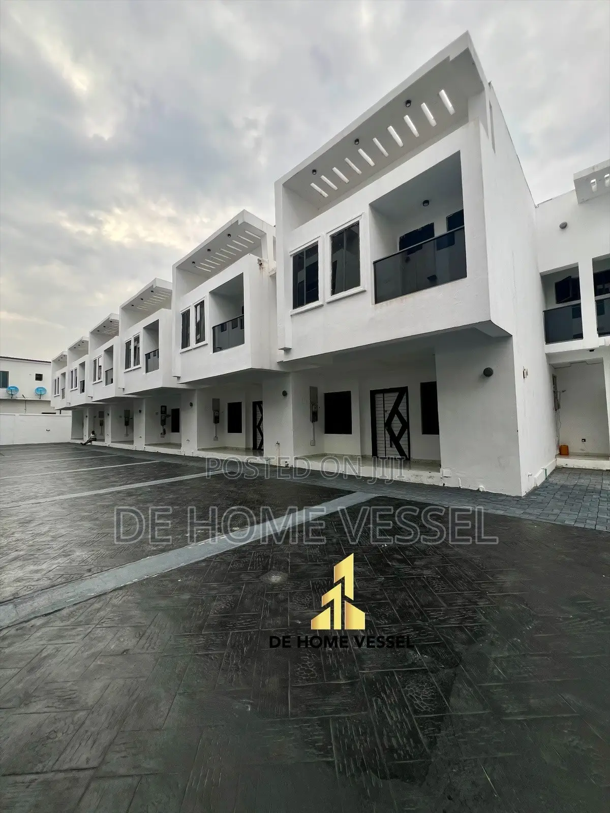 3bdrm Townhouse/Terrace in Lekki for sale in Lekki