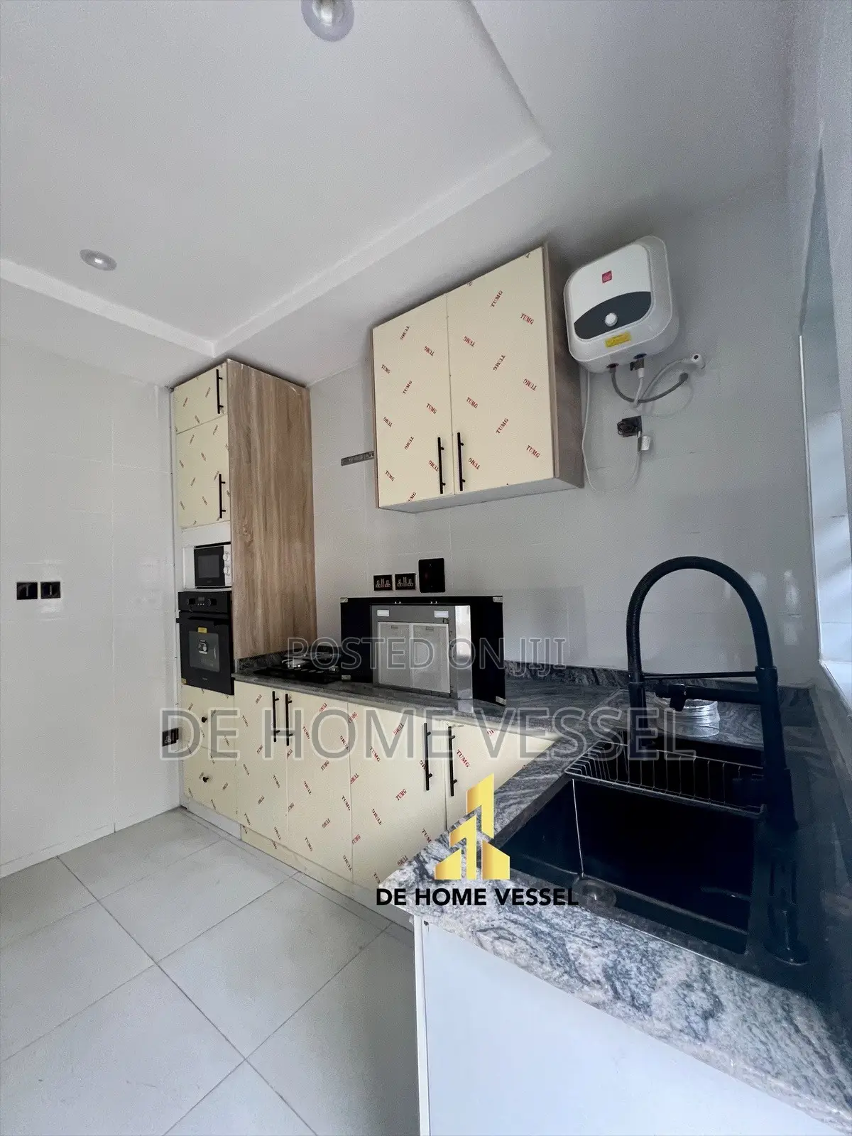 3bdrm Townhouse/Terrace in Lekki for sale in Lekki