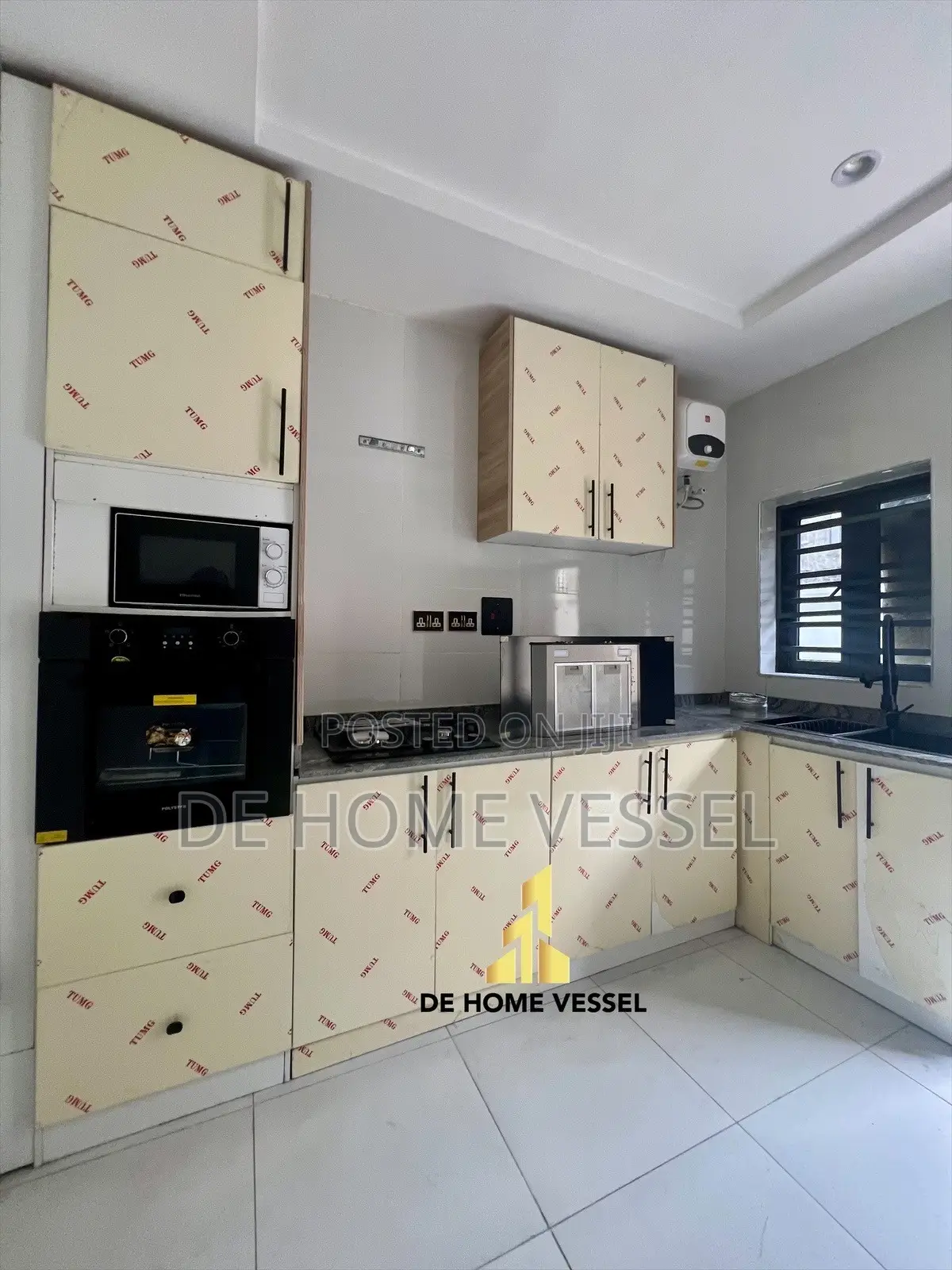 3bdrm Townhouse/Terrace in Lekki for sale in Lekki