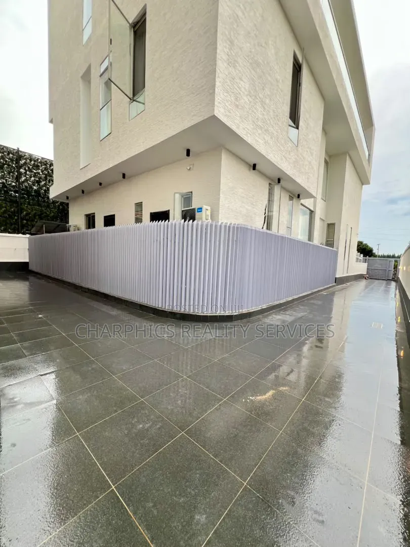 5bdrm Duplex in Old Ikoyi for sale in Old Ikoyi