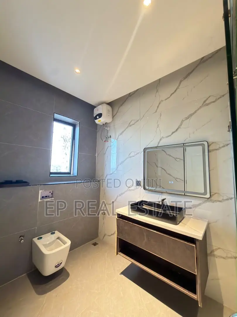 3bdrm Apartment in Asokoro for sale in Asokoro