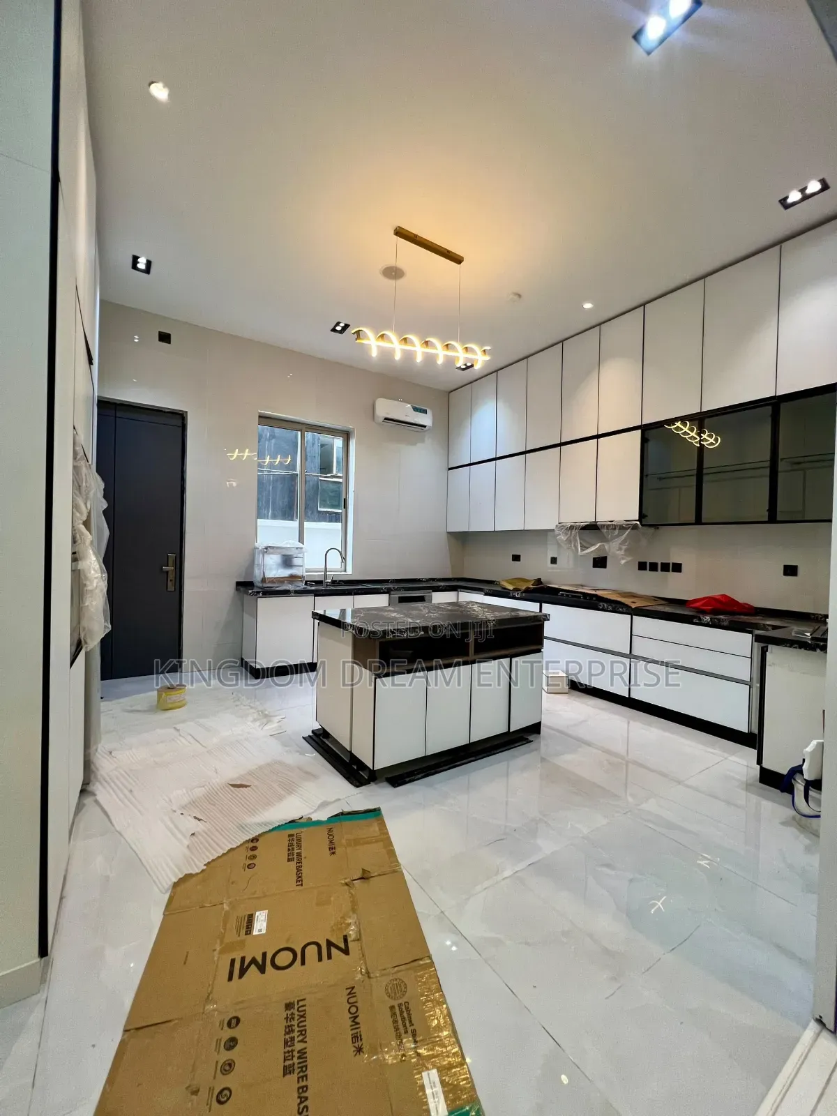 5bdrm Duplex in Old Ikoyi Lagos for sale in Old Ikoyi