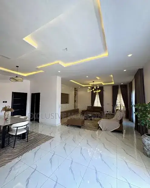 2bdrm Duplex in Emerald Duplex, Ogombo for sale in Ogombo
