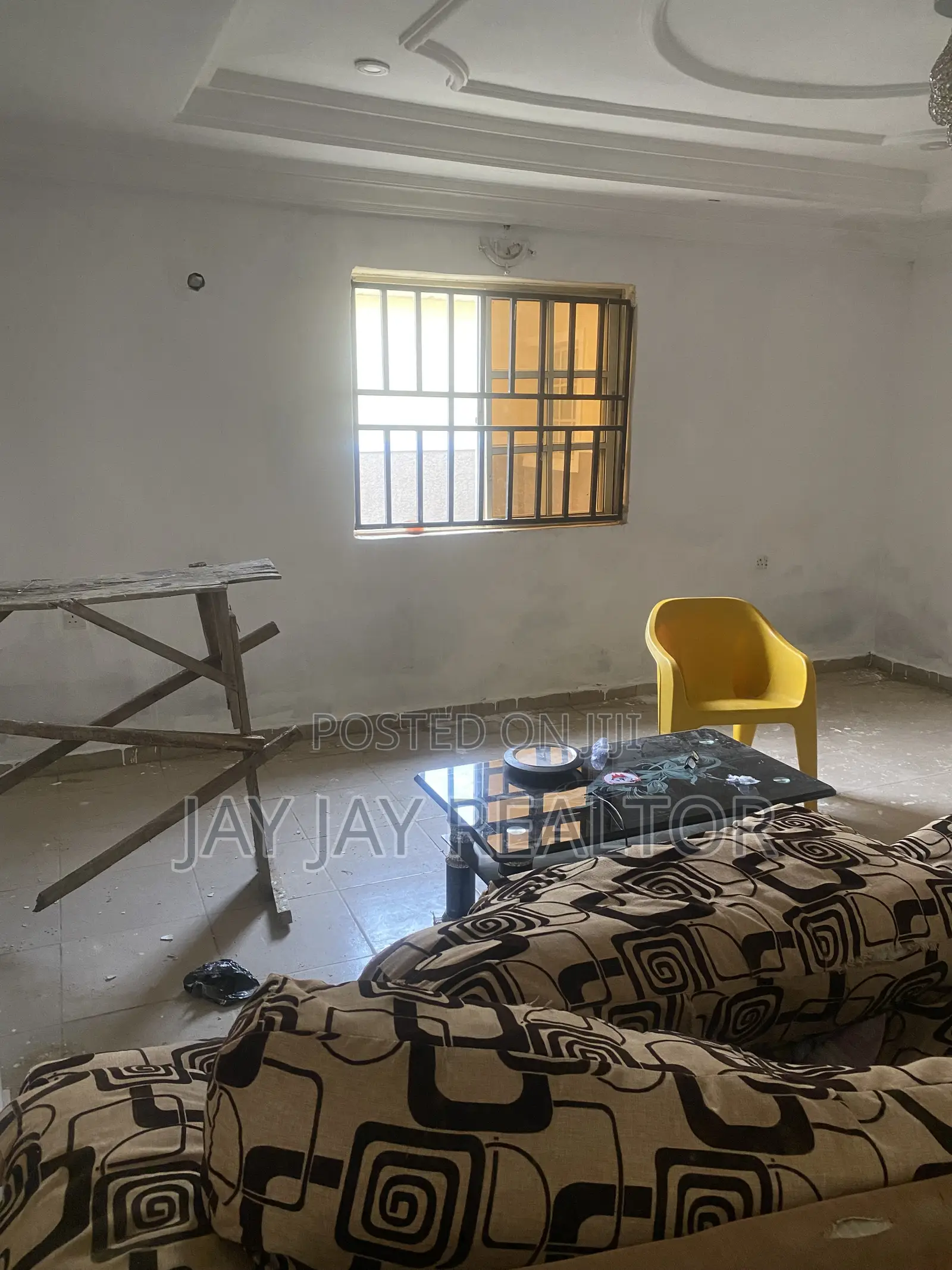 3bdrm Bungalow in Lugbe District for rent in Lugbe District
