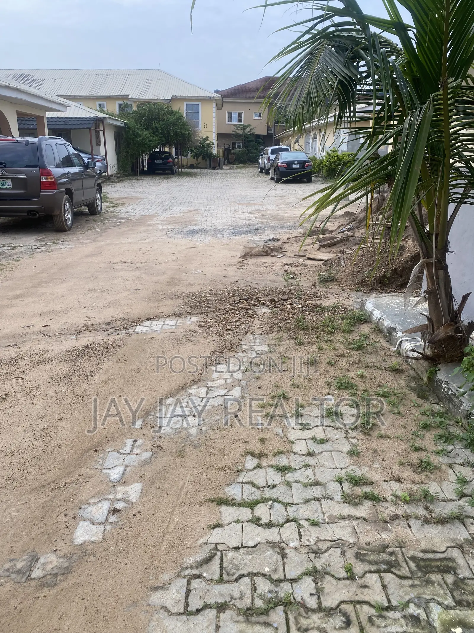 3bdrm Bungalow in Lugbe District for rent in Lugbe District