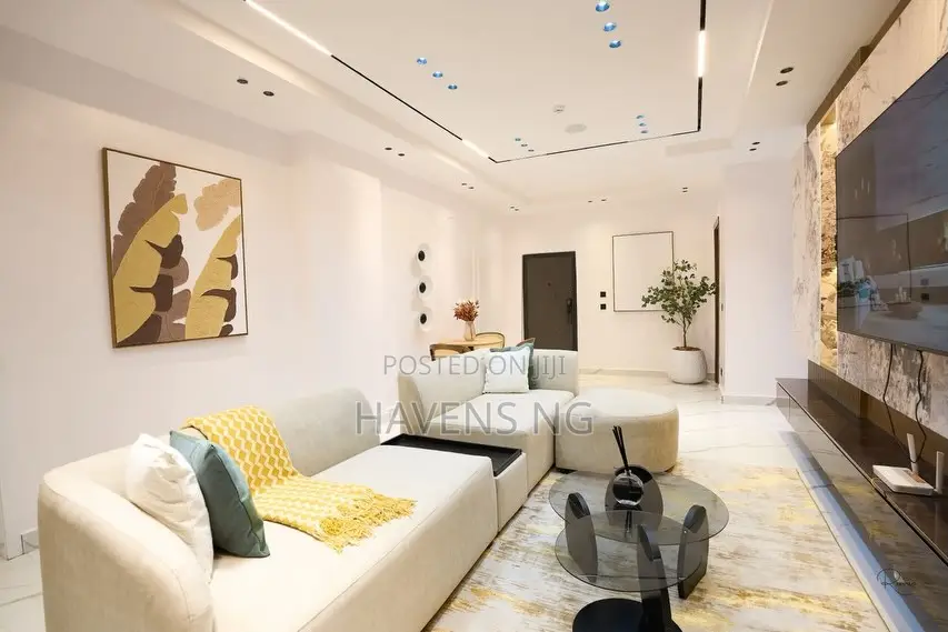 2-Bedroom Apartment With Gym, Pool City View in Banana Island