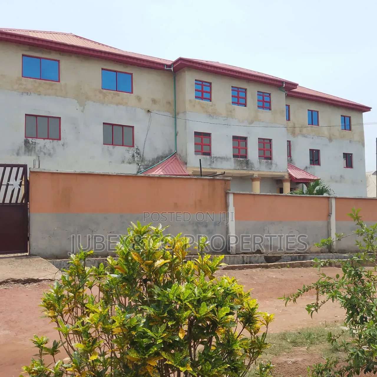 Functioning School With Both Sec and Pry in Ado-Odo/Ota