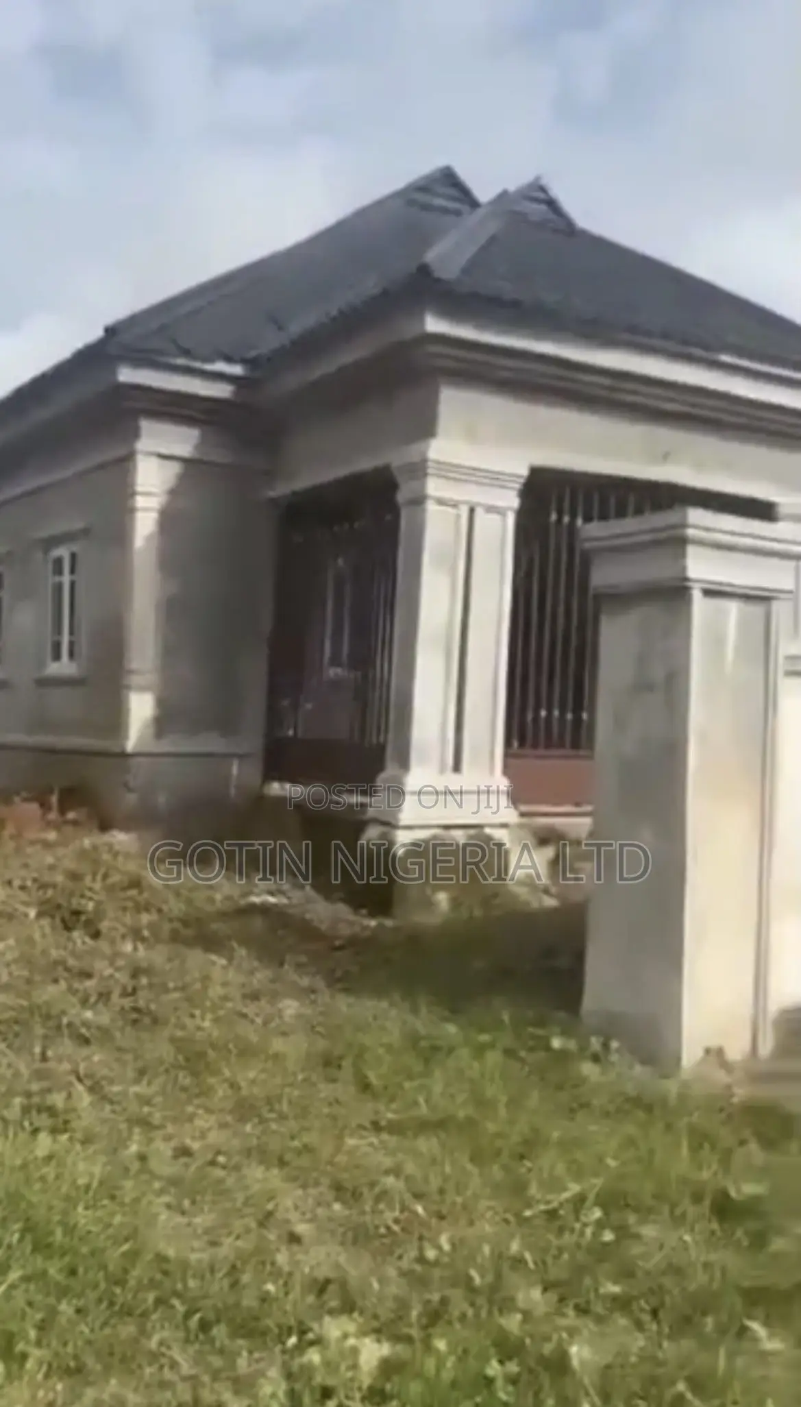 3bdrm Bungalow in Benin City for sale in Benin City