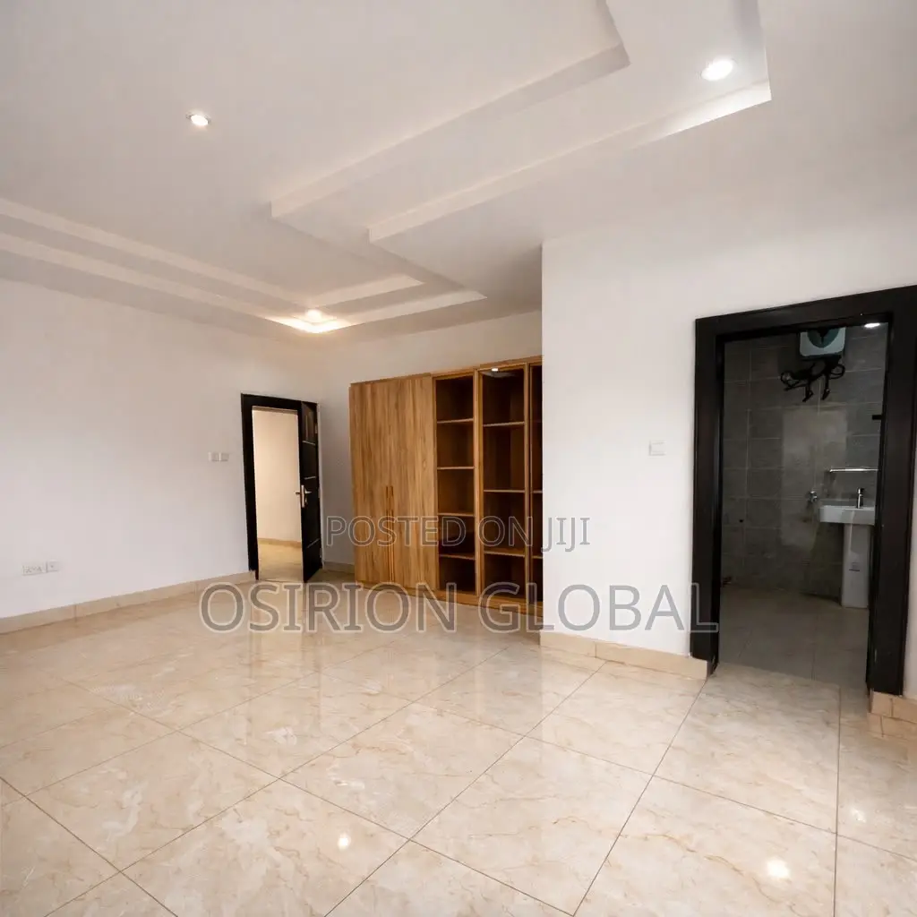 4bdrm Townhouse/Terrace in Guzape District for sale in Guzape District