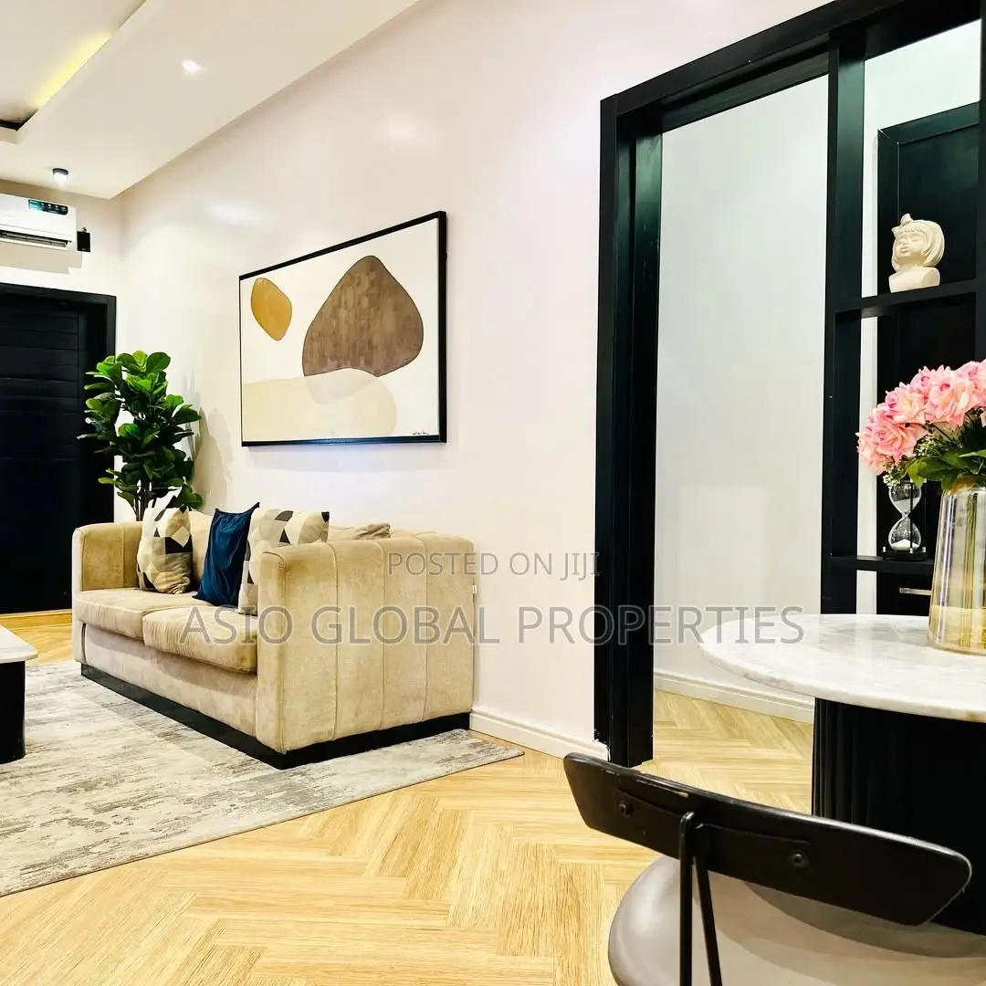 2-Bedroom Modern Apartment in Lekki Phase 1 in Lekki Phase 1