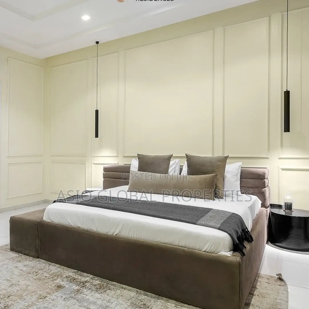 3-Bedroom Luxury Apartment With Gym/Pool/Snooker in Lekki Phase 1 in Lekki Phase 1