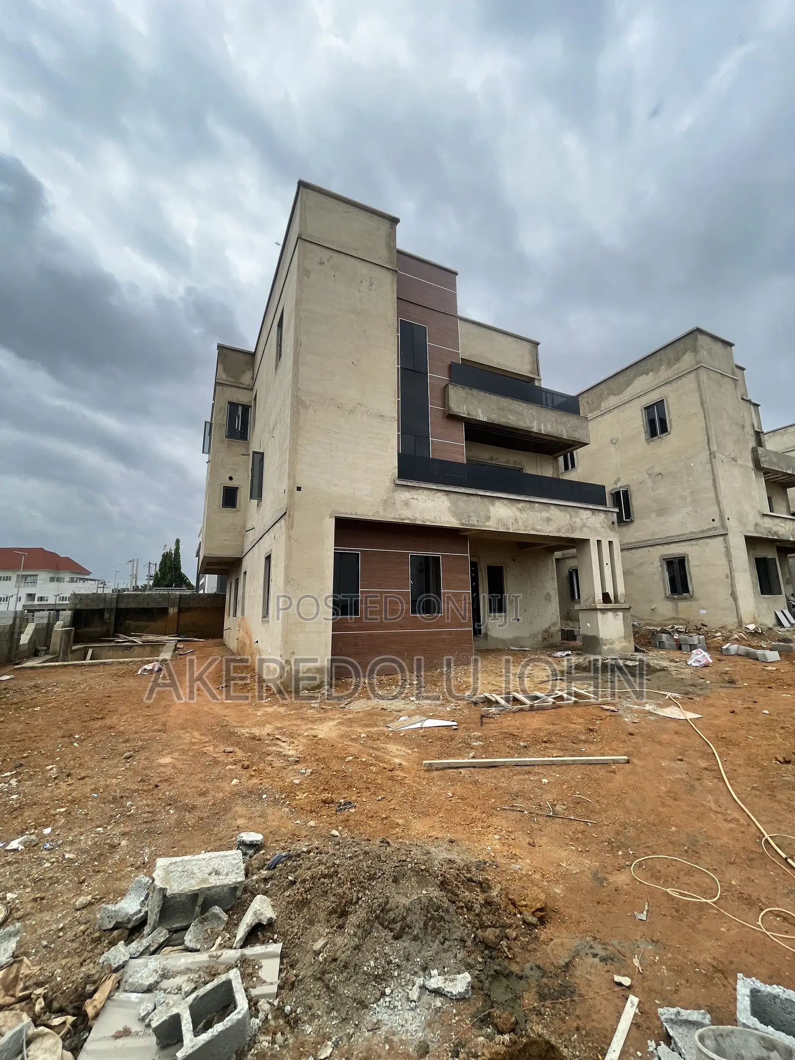 5bdrm Duplex in Kado for sale in Kado