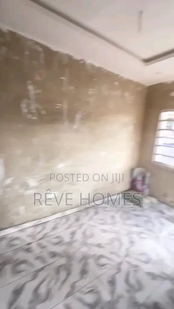 Studio Apartment in Soluyi for rent in Soluyi