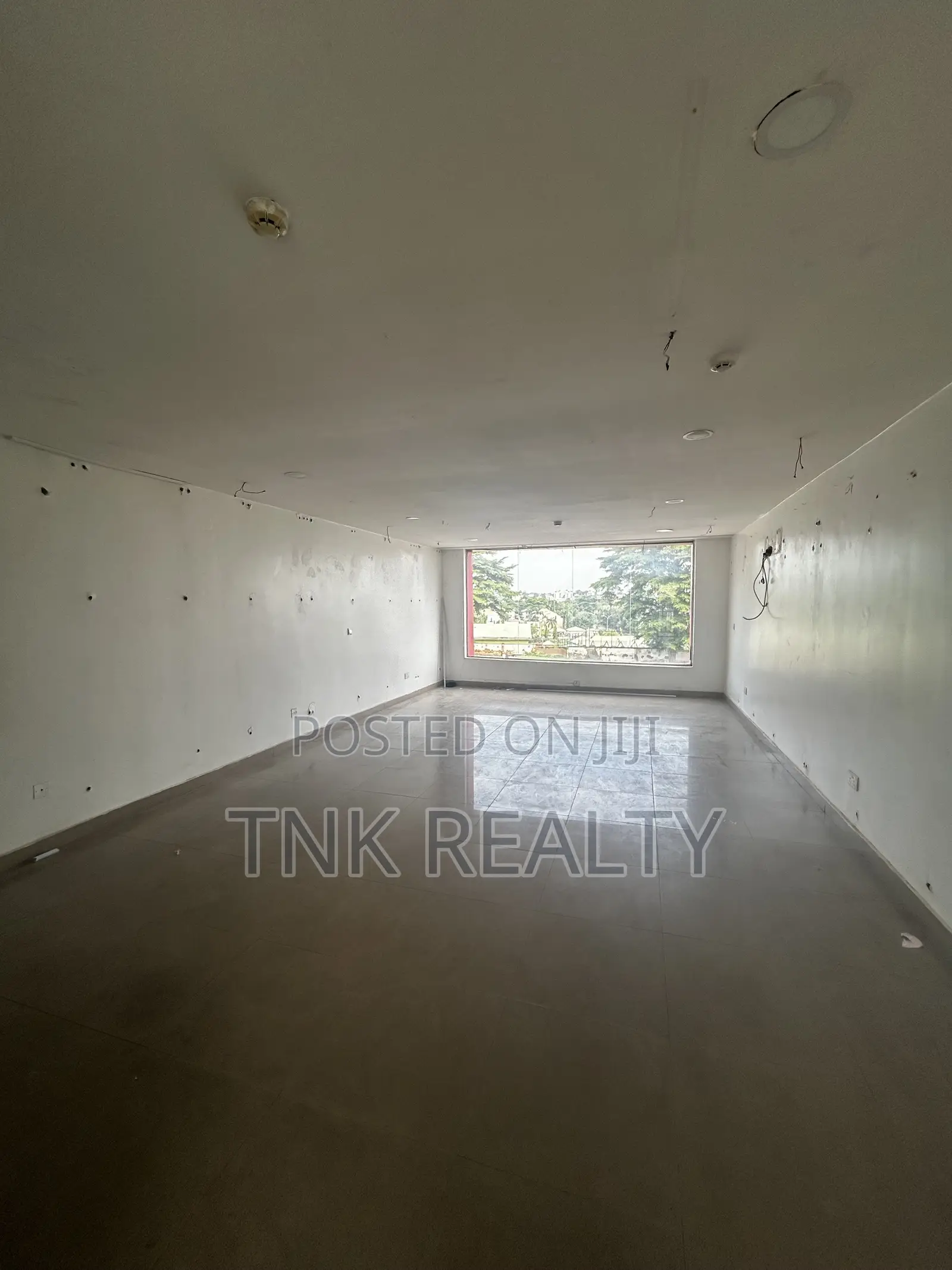 Office Space to Let in Wuse 2 in Wuse 2