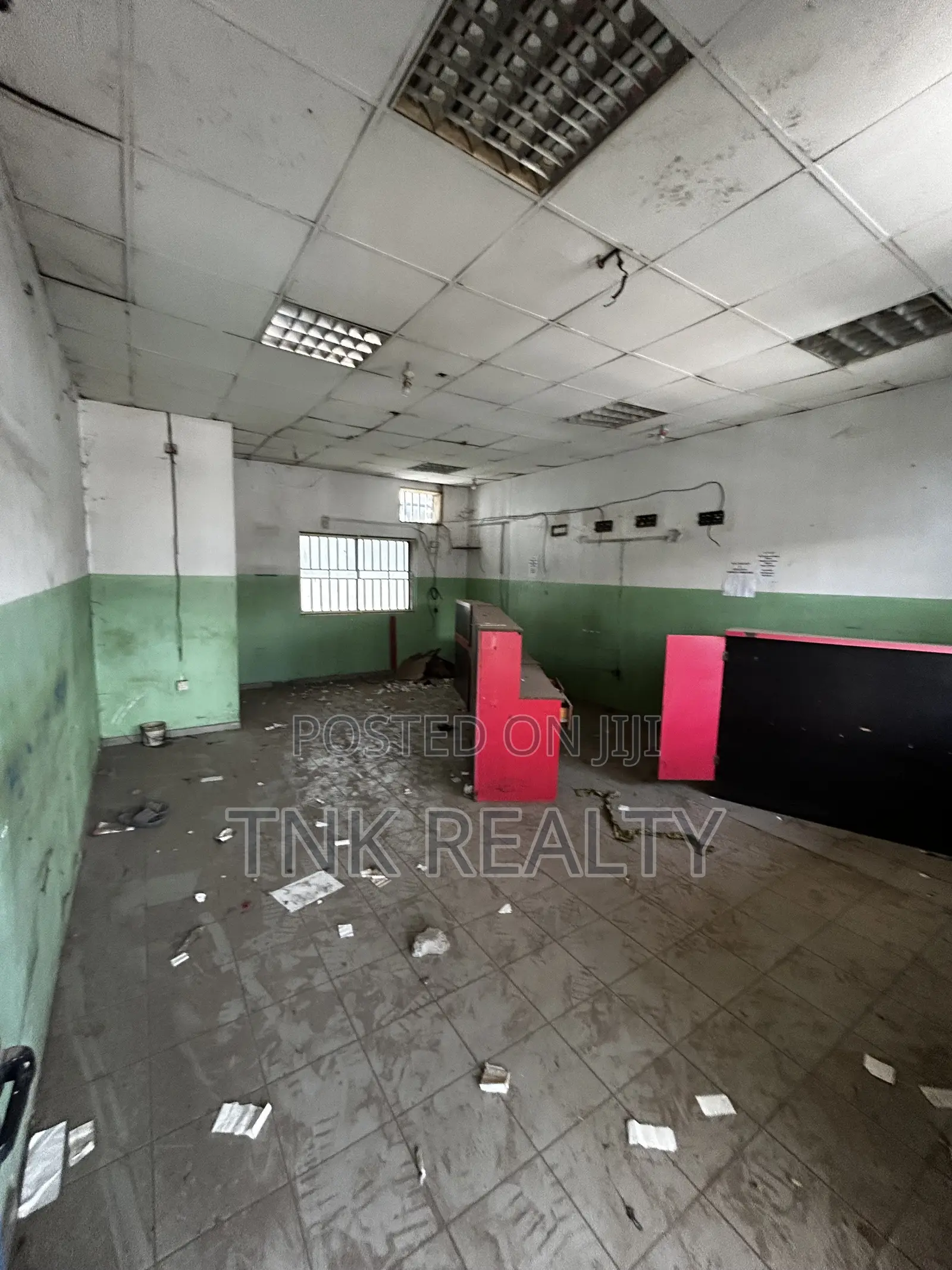 Shop for Rent in Wuse 2 in Wuse 2