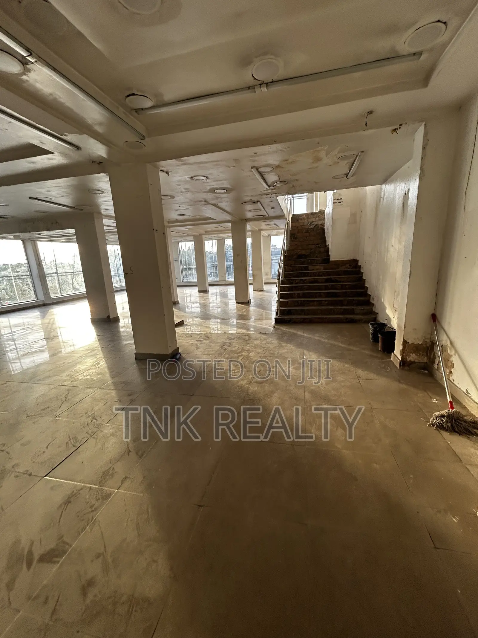 2 Story Building for Rent Commercial Purpose in Wuse 2