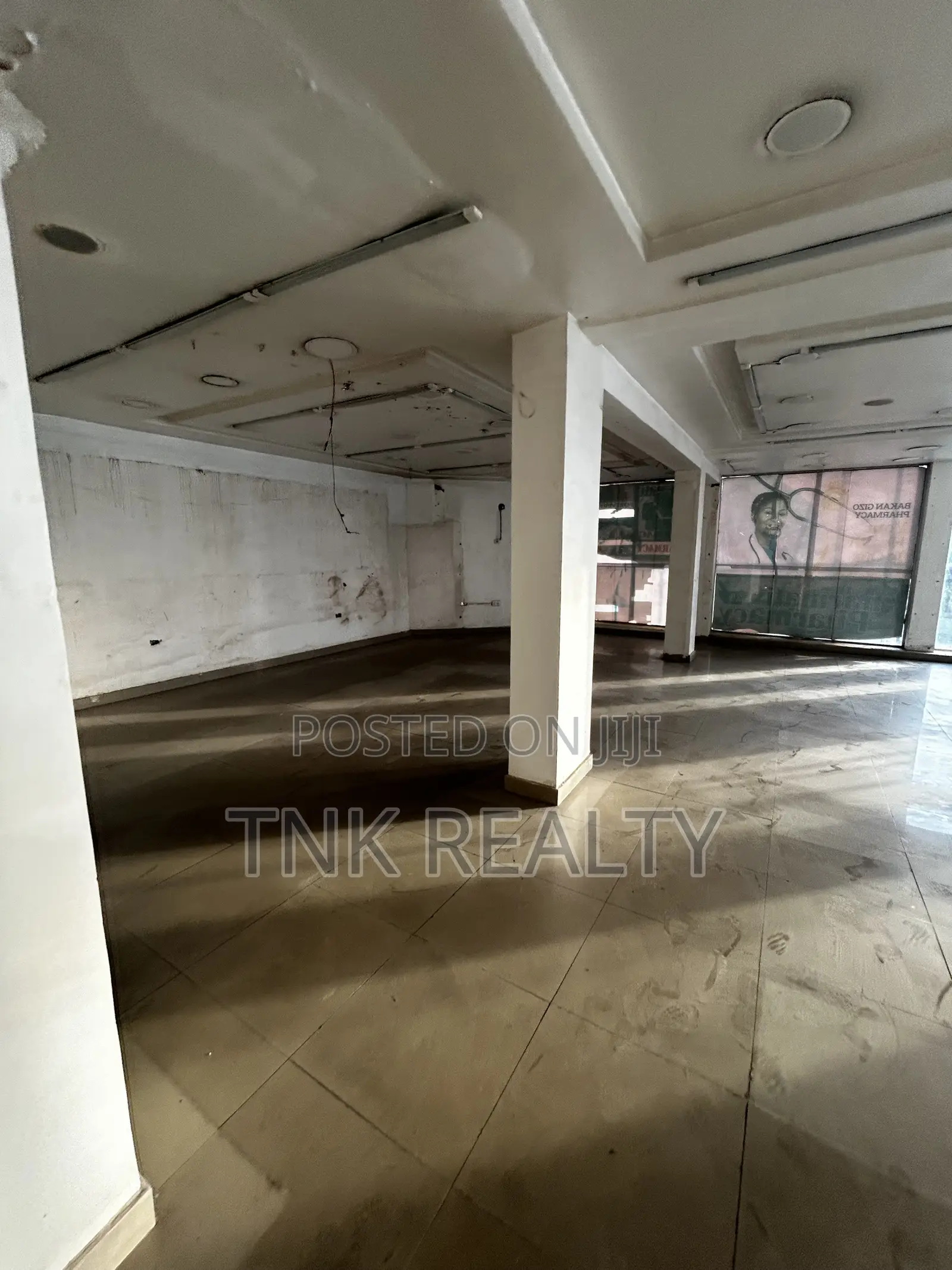 2 Story Building for Rent Commercial Purpose in Wuse 2
