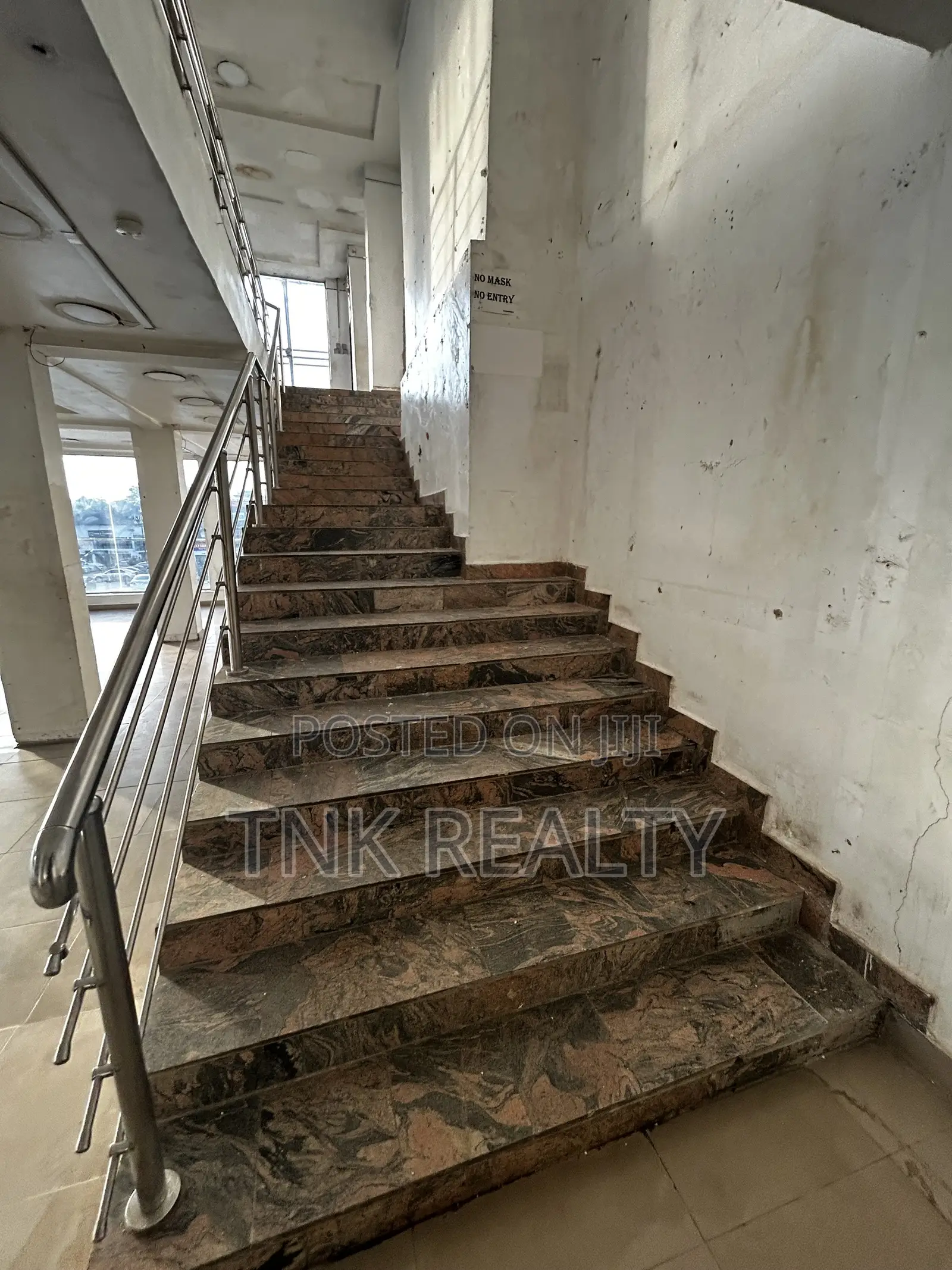 2 Story Building for Rent Commercial Purpose in Wuse 2