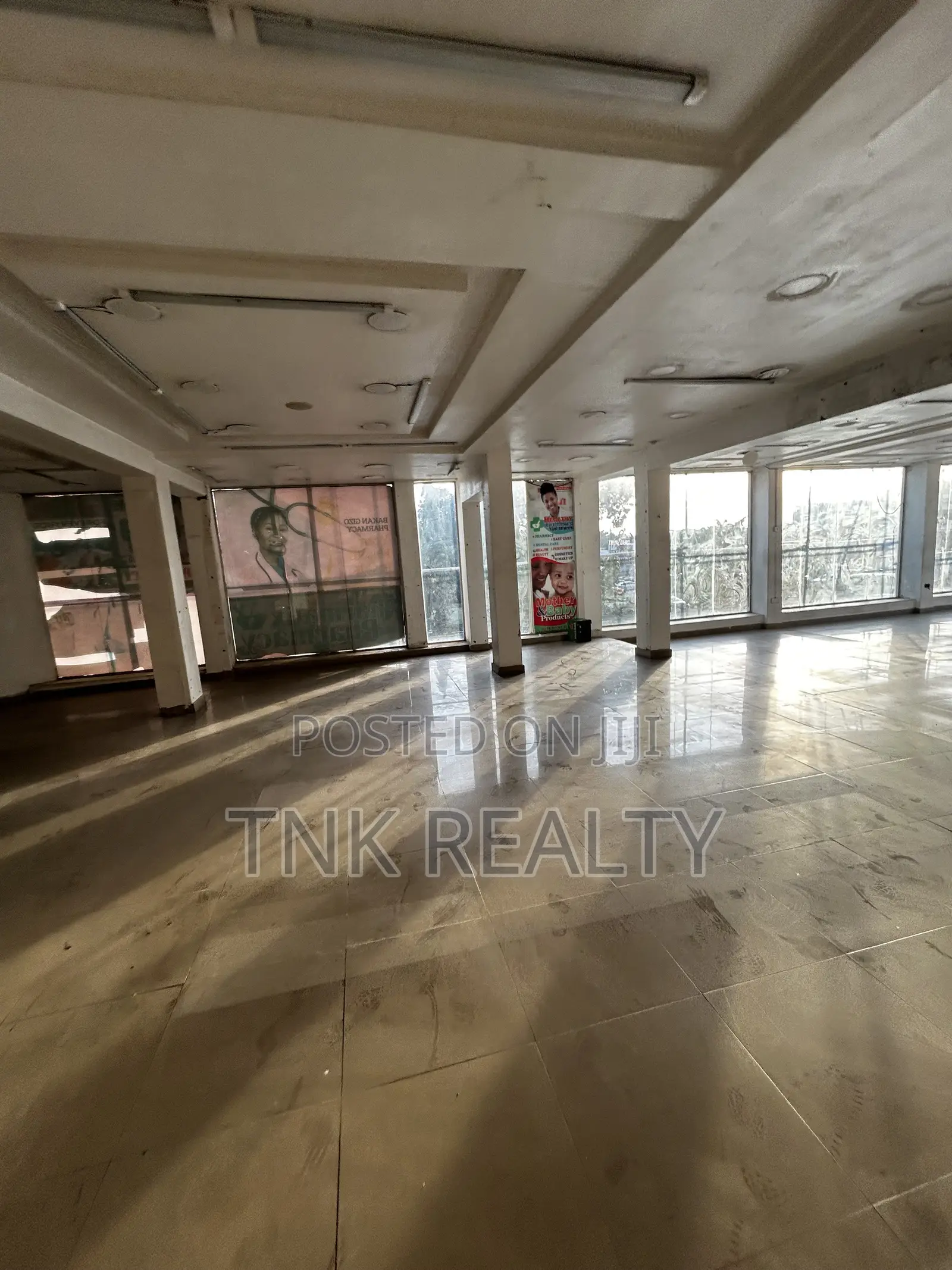2 Story Building for Rent Commercial Purpose in Wuse 2
