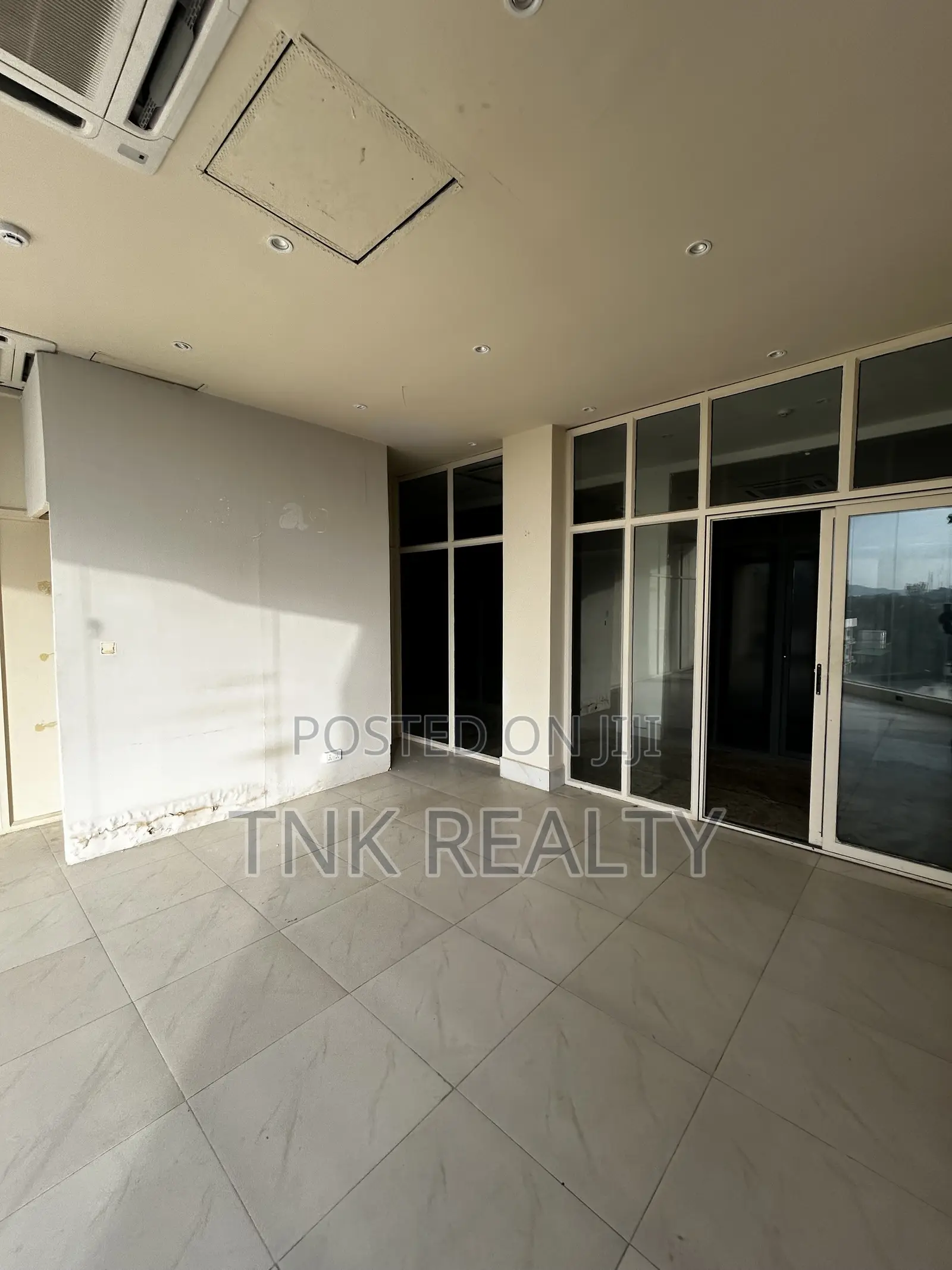 Shop for Rent in Wuse 2 in Wuse 2