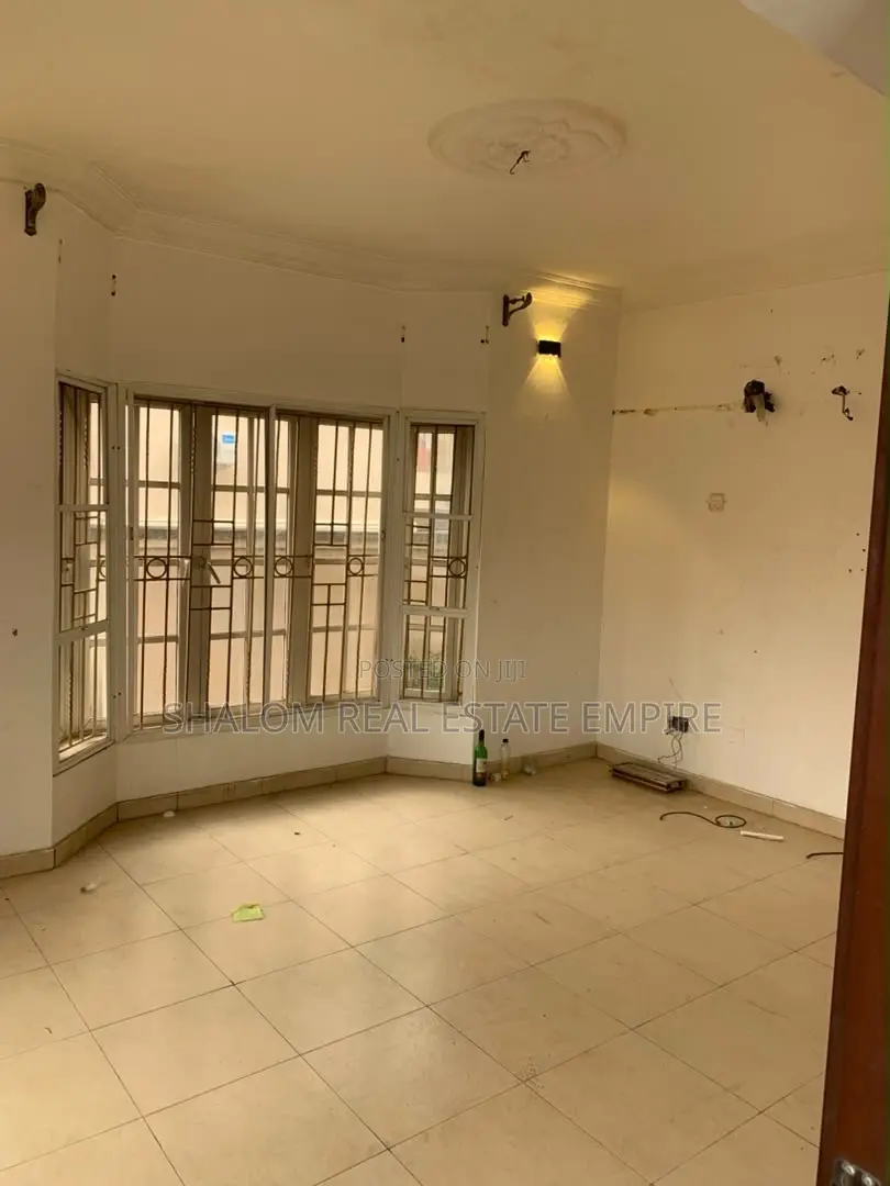 3bdrm Apartment in Omole Phase2 for rent in Omole Phase 2