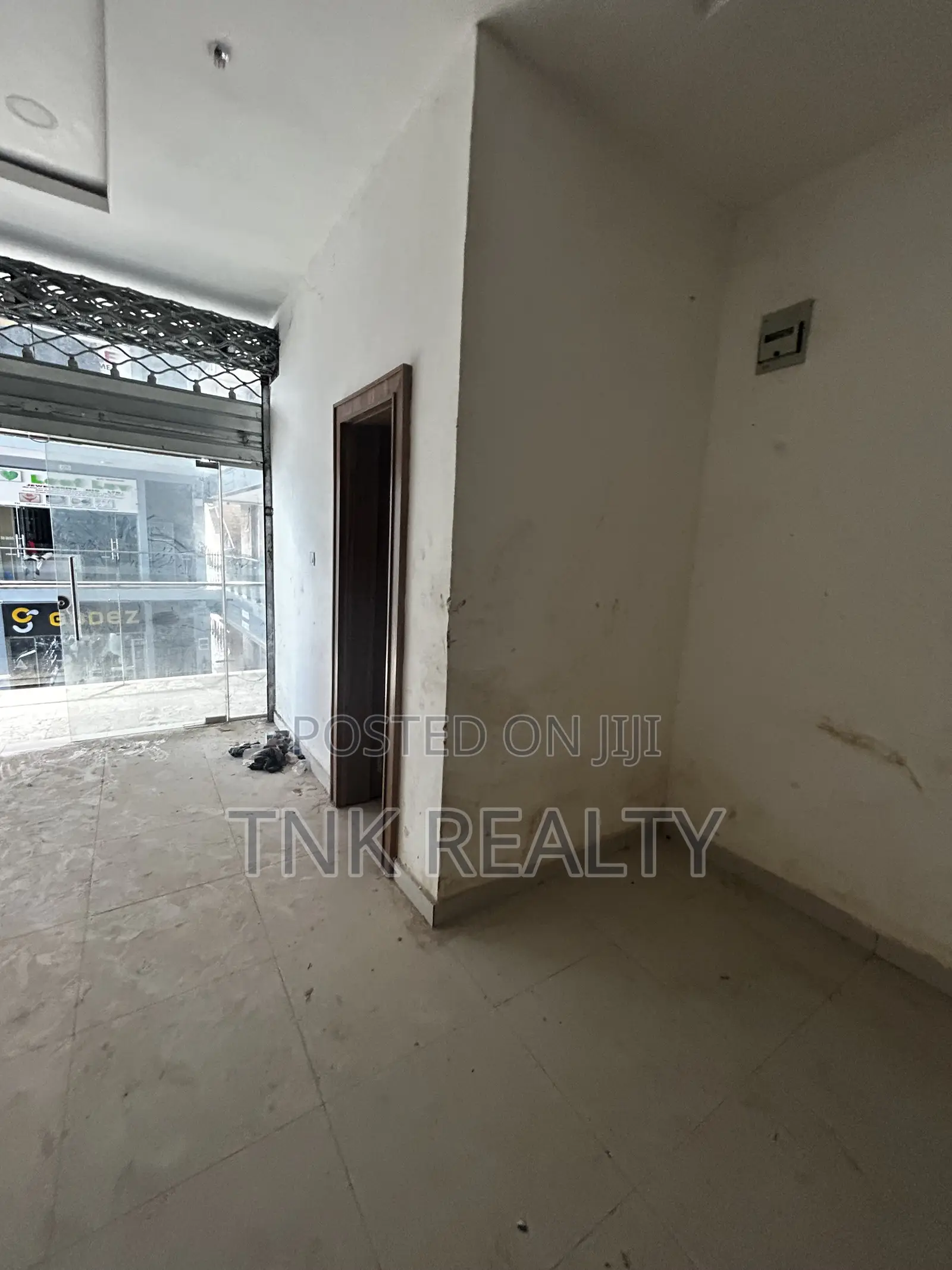 Shop Space for Rent in Wuse 2 in Wuse 2