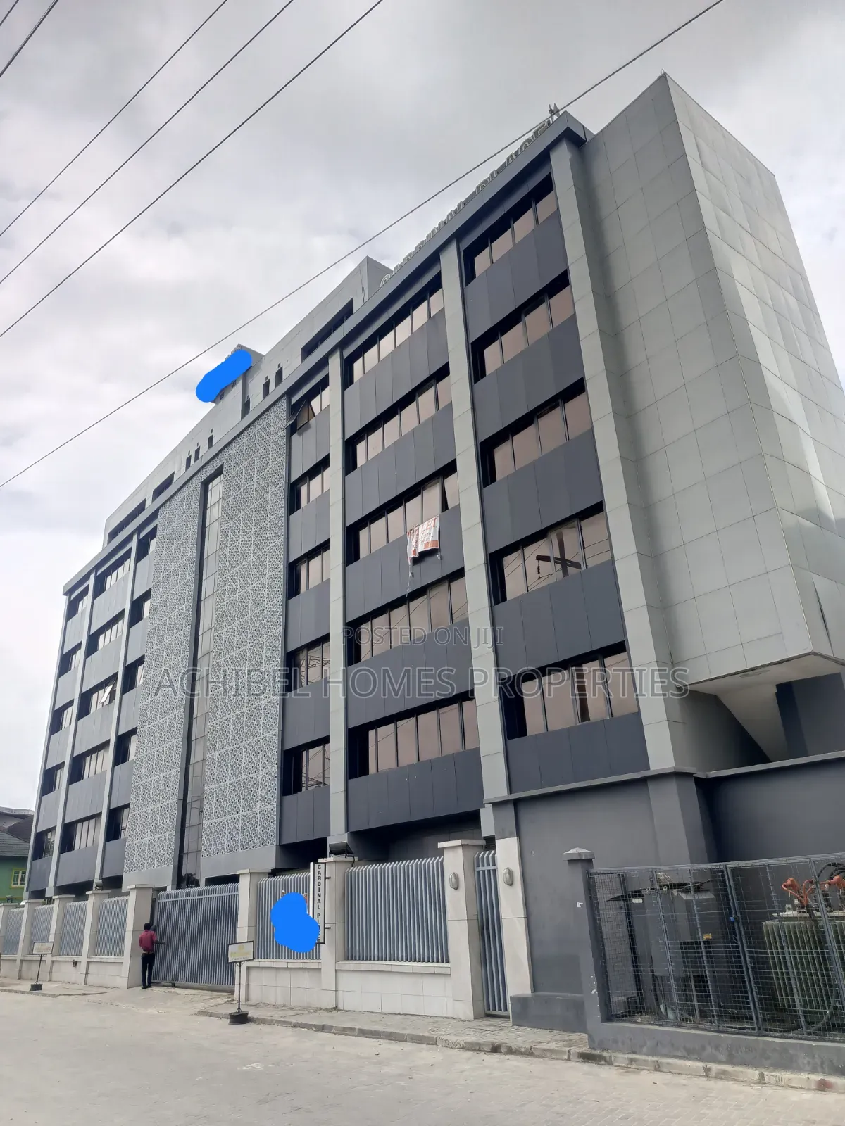 A 256 Square Meter Serviced Office Space in Lekki Phase 1