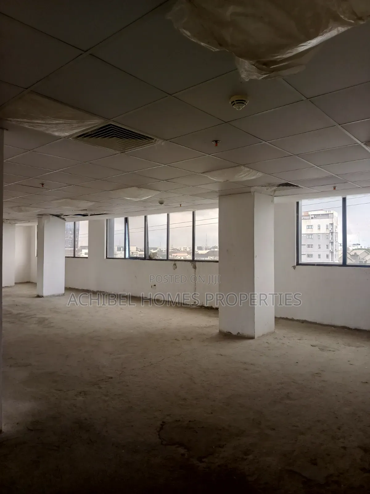 A 256 Square Meter Serviced Office Space in Lekki Phase 1