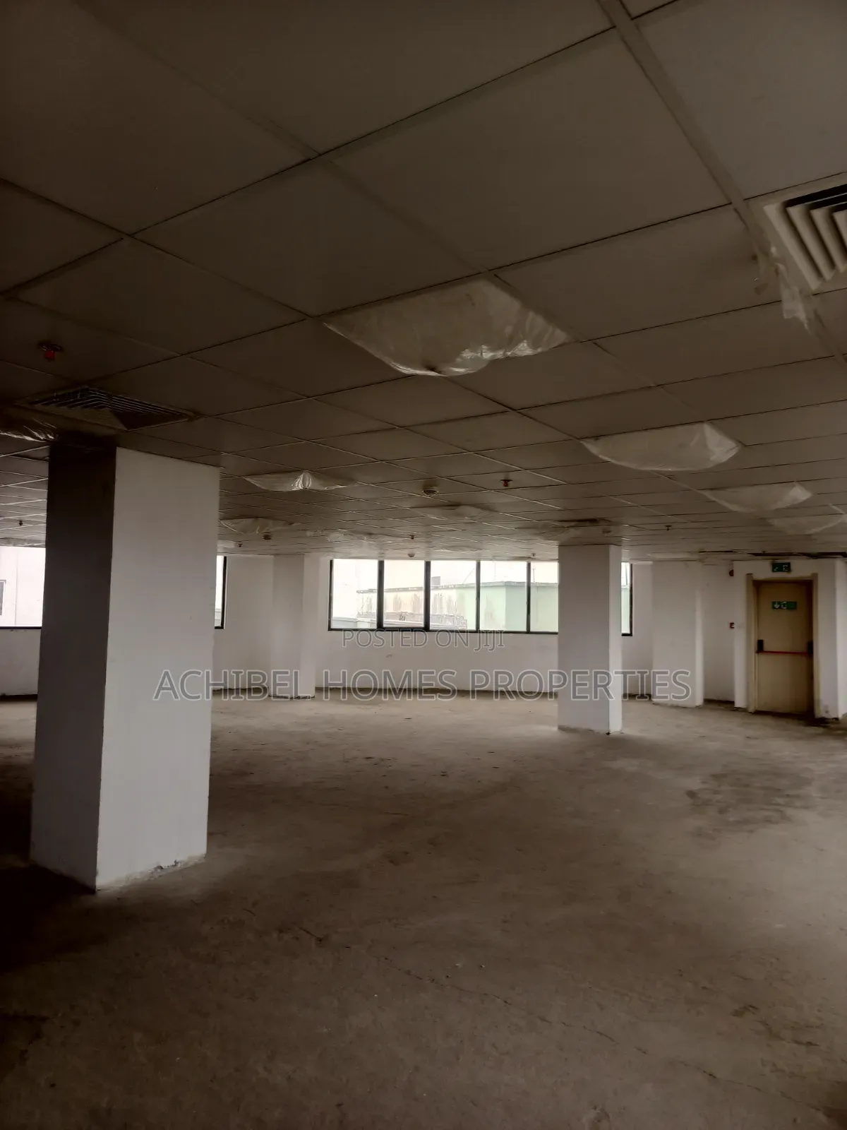 A 256 Square Meter Serviced Office Space in Lekki Phase 1