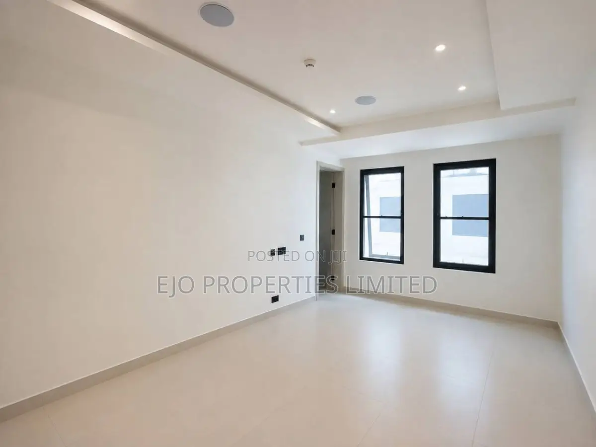 4bdrm Maisonette in Old Ikoyi for sale in Old Ikoyi