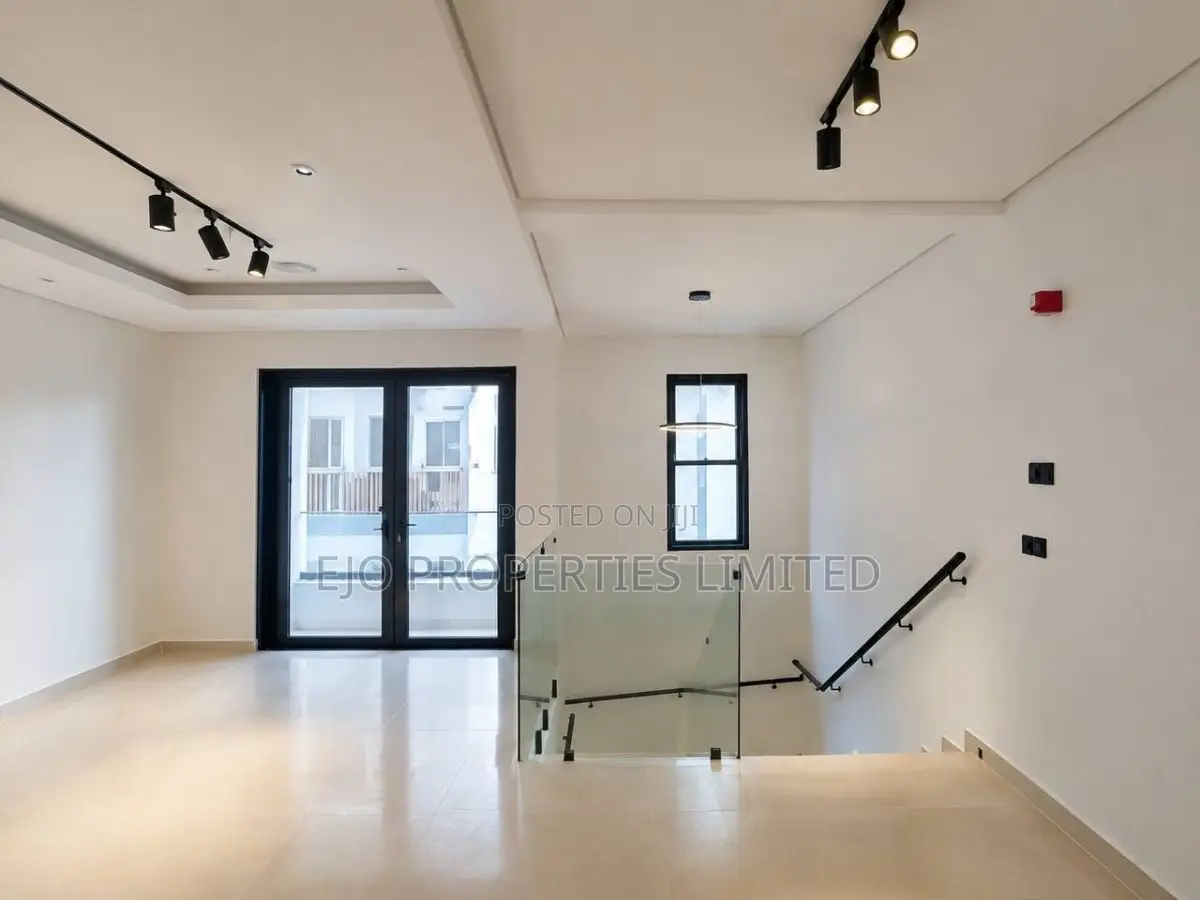 4bdrm Maisonette in Old Ikoyi for sale in Old Ikoyi