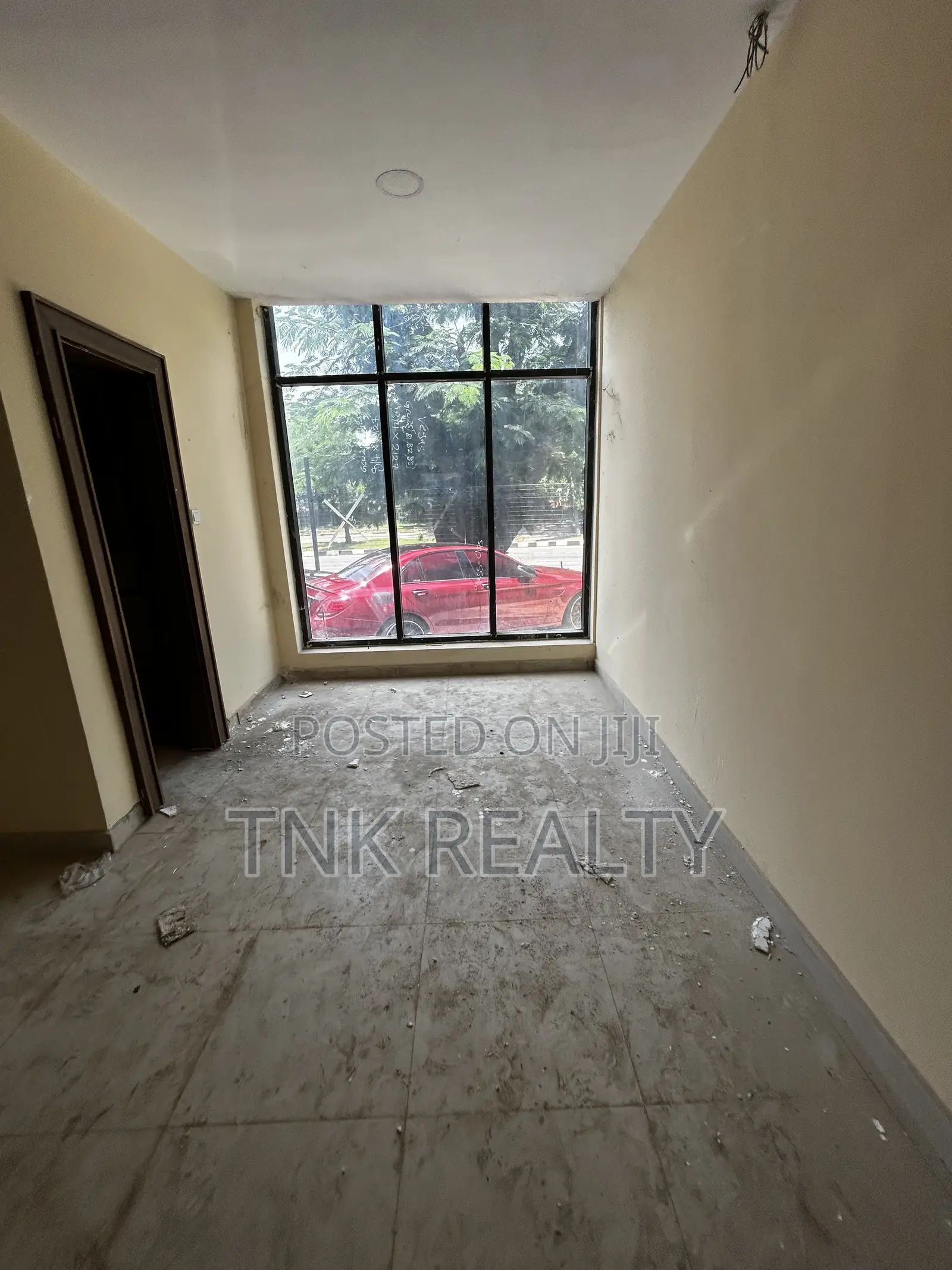 Office Space to Let in Wuse 2 in Wuse 2