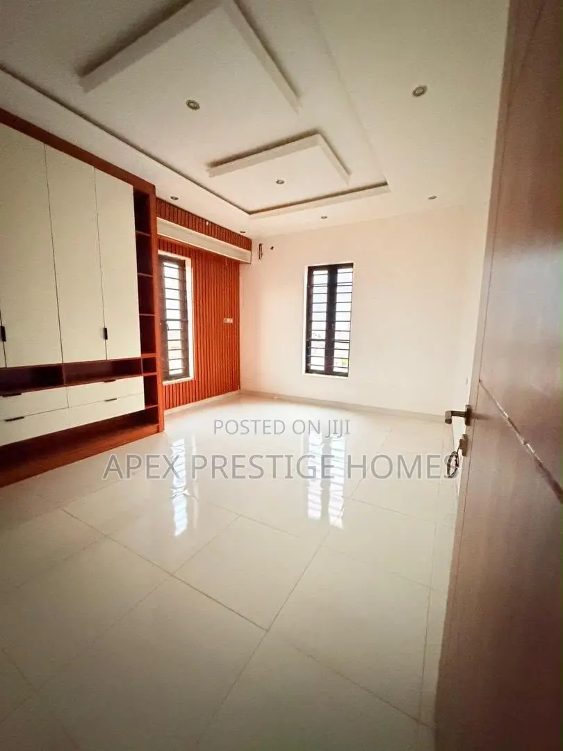 Furnished 4bdrm Duplex in Magodo, GRA Phase 2 Shangisha for sale in GRA Phase 2 Shangisha