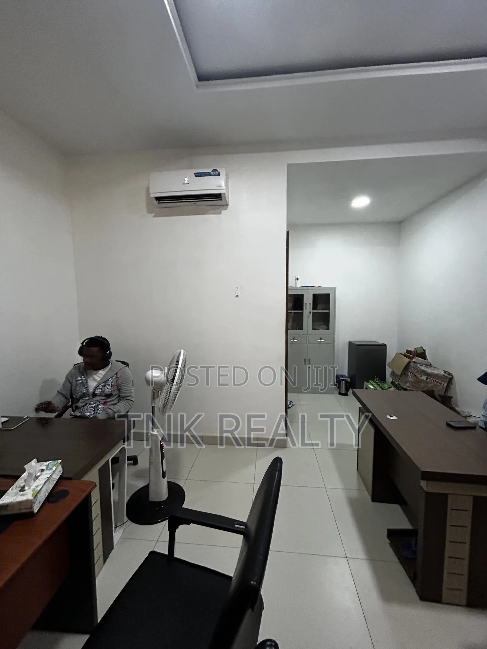 Ground Floor Office Space for Rent in Wuse 2 in Wuse 2