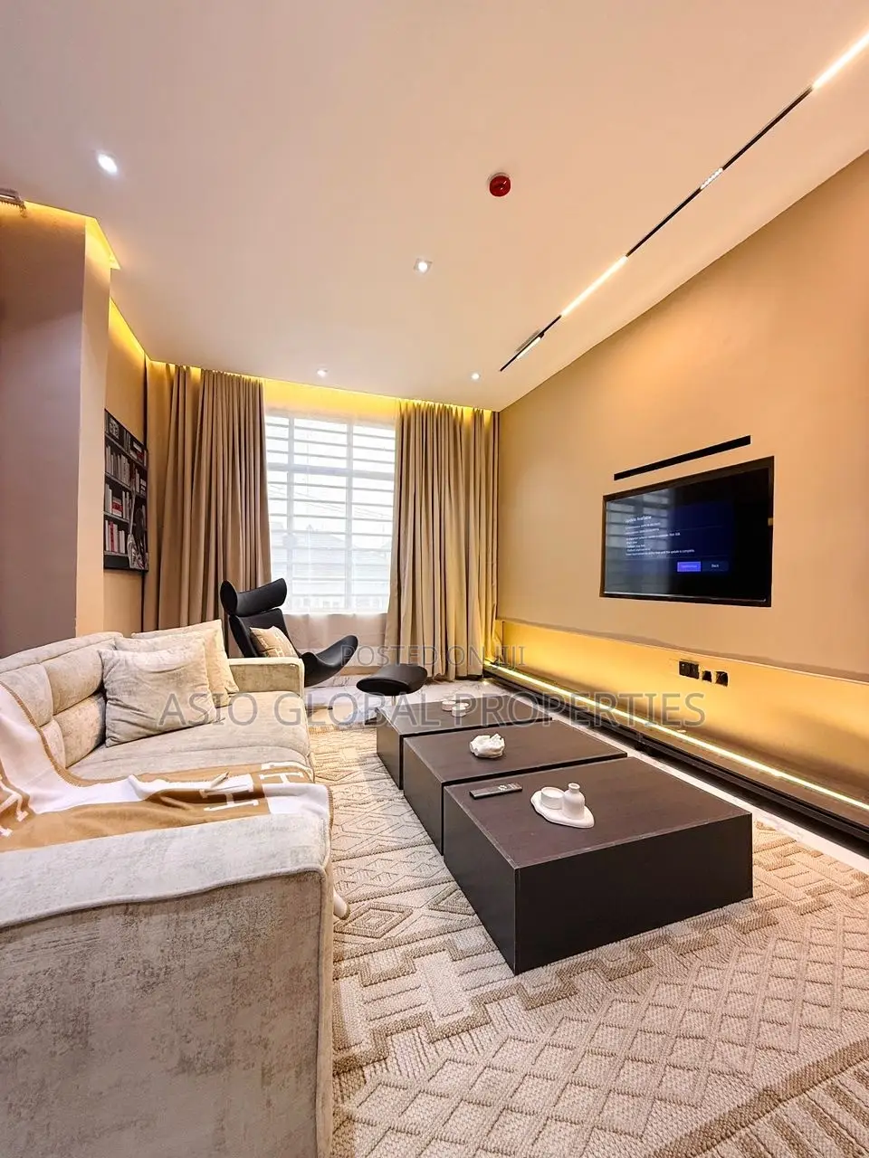 2-Bedroom Luxury Apartment in Bera Estate , Chevron , Lekki in Chevron