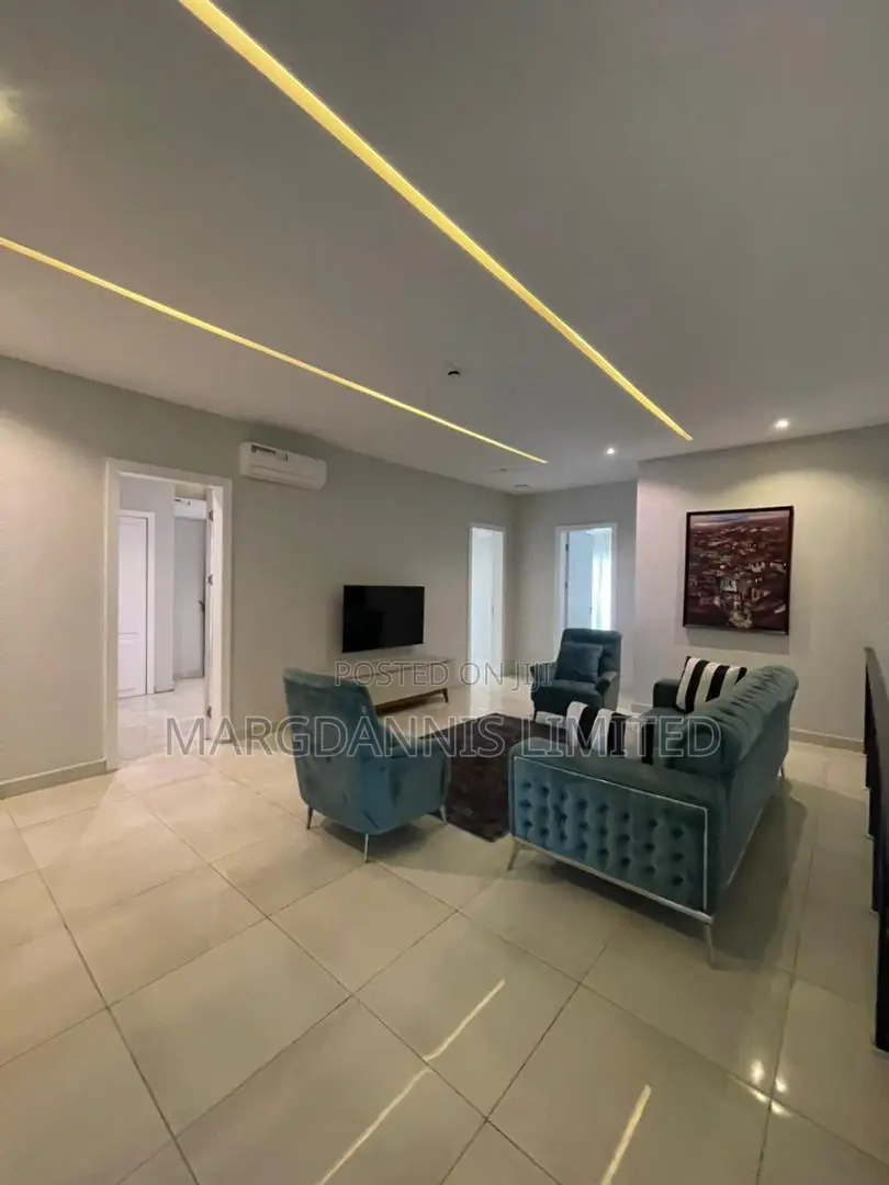 5bdrm Duplex in Lekki Phase 1 for sale in Lekki Phase 1