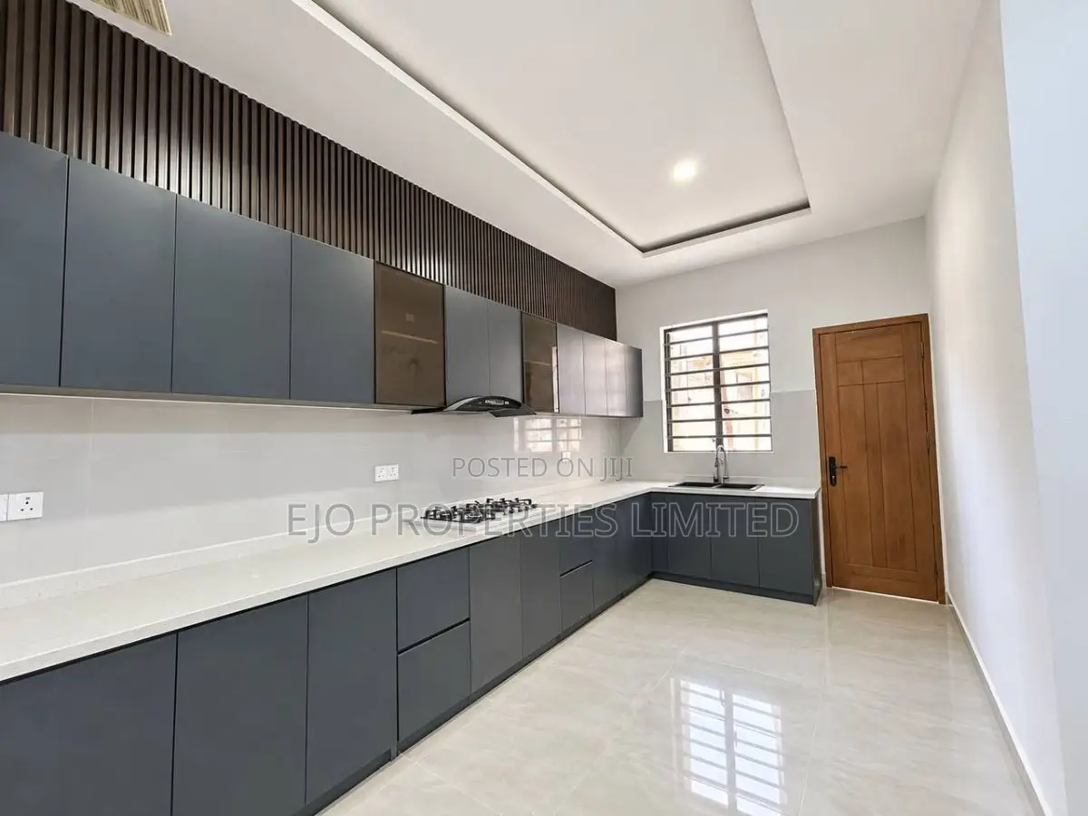 3bdrm Apartment in Lekki Phase 1 for sale in Lekki Phase 1